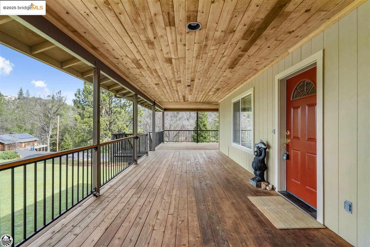 Detail Gallery Image 30 of 47 For 20421 Rock Canyon, Groveland,  CA 95321 - 5 Beds | 3 Baths