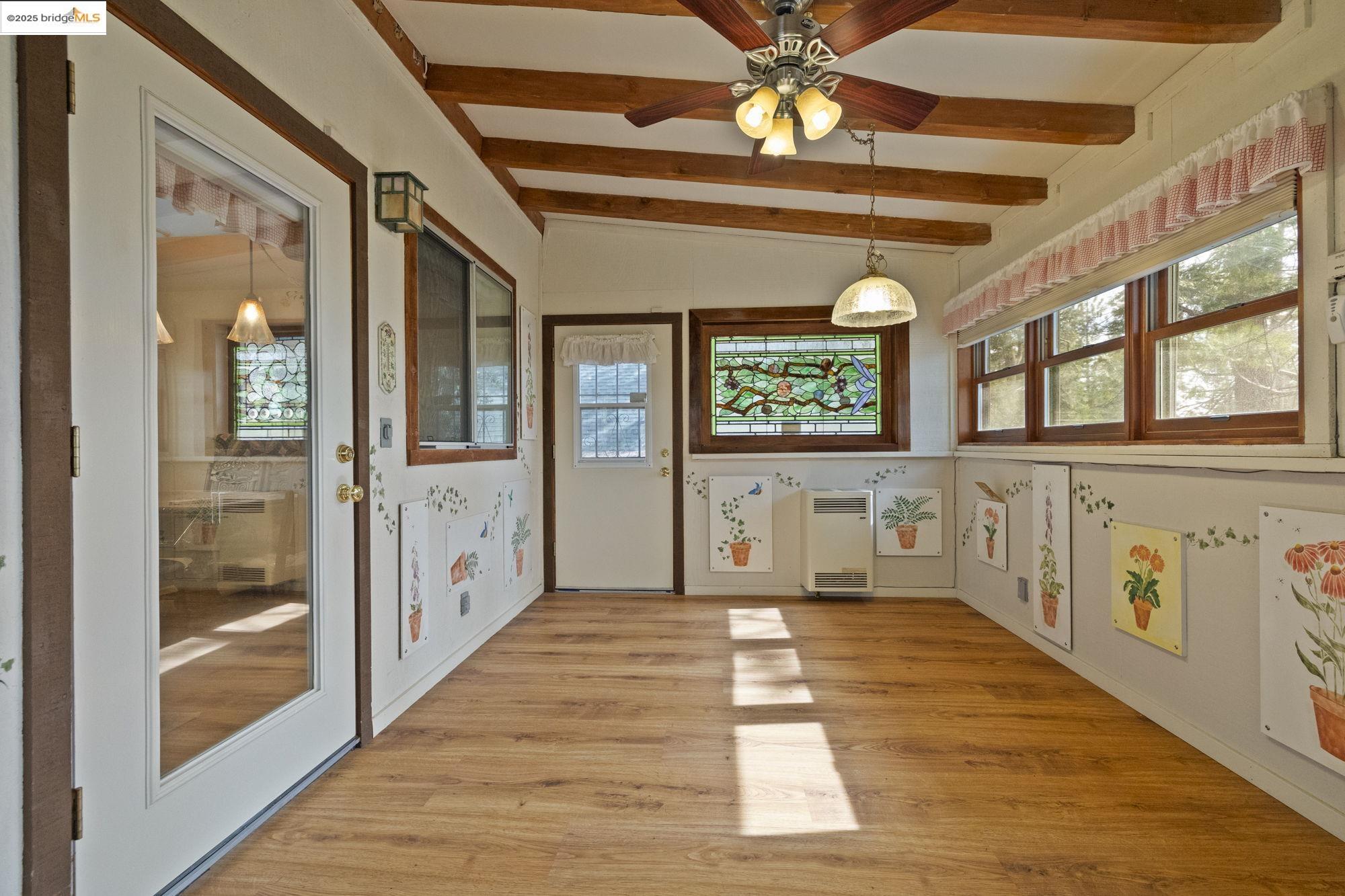 Detail Gallery Image 13 of 47 For 23192 Cresta Dr, Twain Harte,  CA 95383 - 3 Beds | 2 Baths