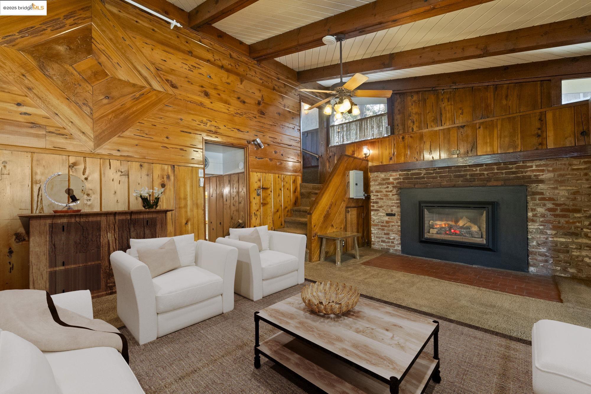 Detail Gallery Image 4 of 47 For 23192 Cresta Dr, Twain Harte,  CA 95383 - 3 Beds | 2 Baths