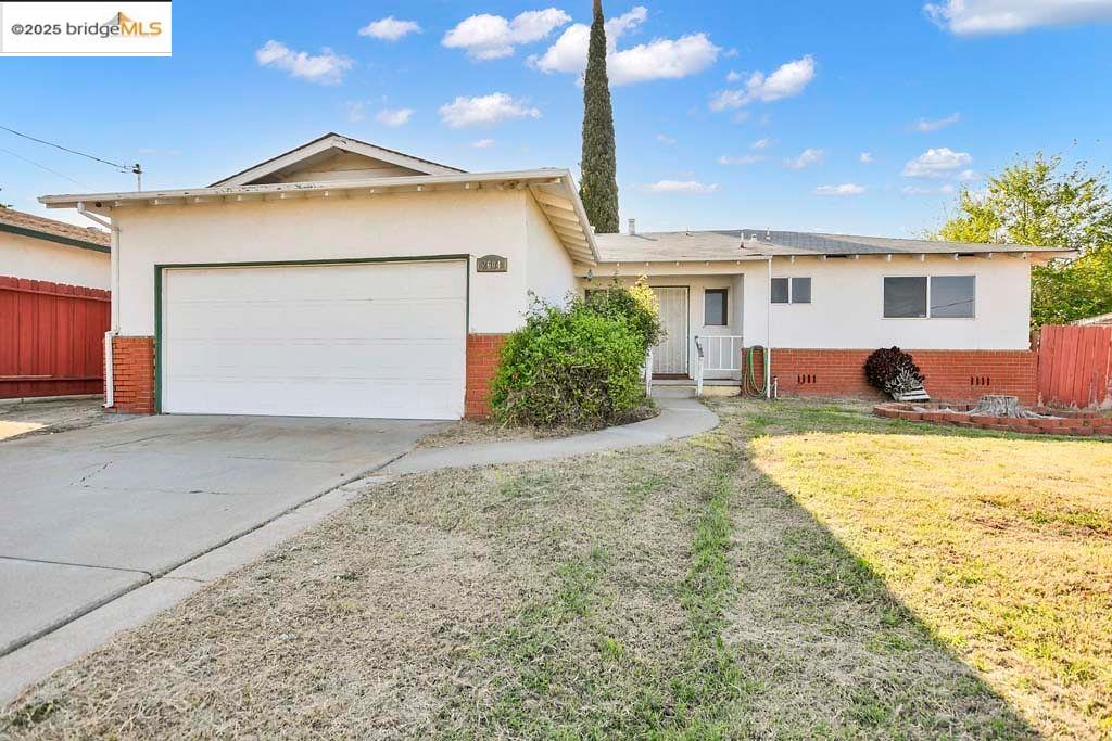 Detail Gallery Image 1 of 1 For 2604 John Glenn Court, Antioch,  CA 94509-4332 - 3 Beds | 2 Baths