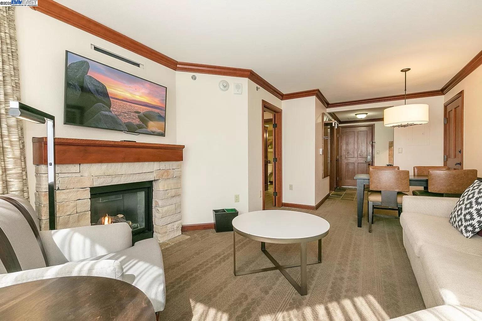 Detail Gallery Image 1 of 1 For 400 Resort Road 250 + 252,  Olympic Valley,  CA 96146 - 2 Beds | 2 Baths