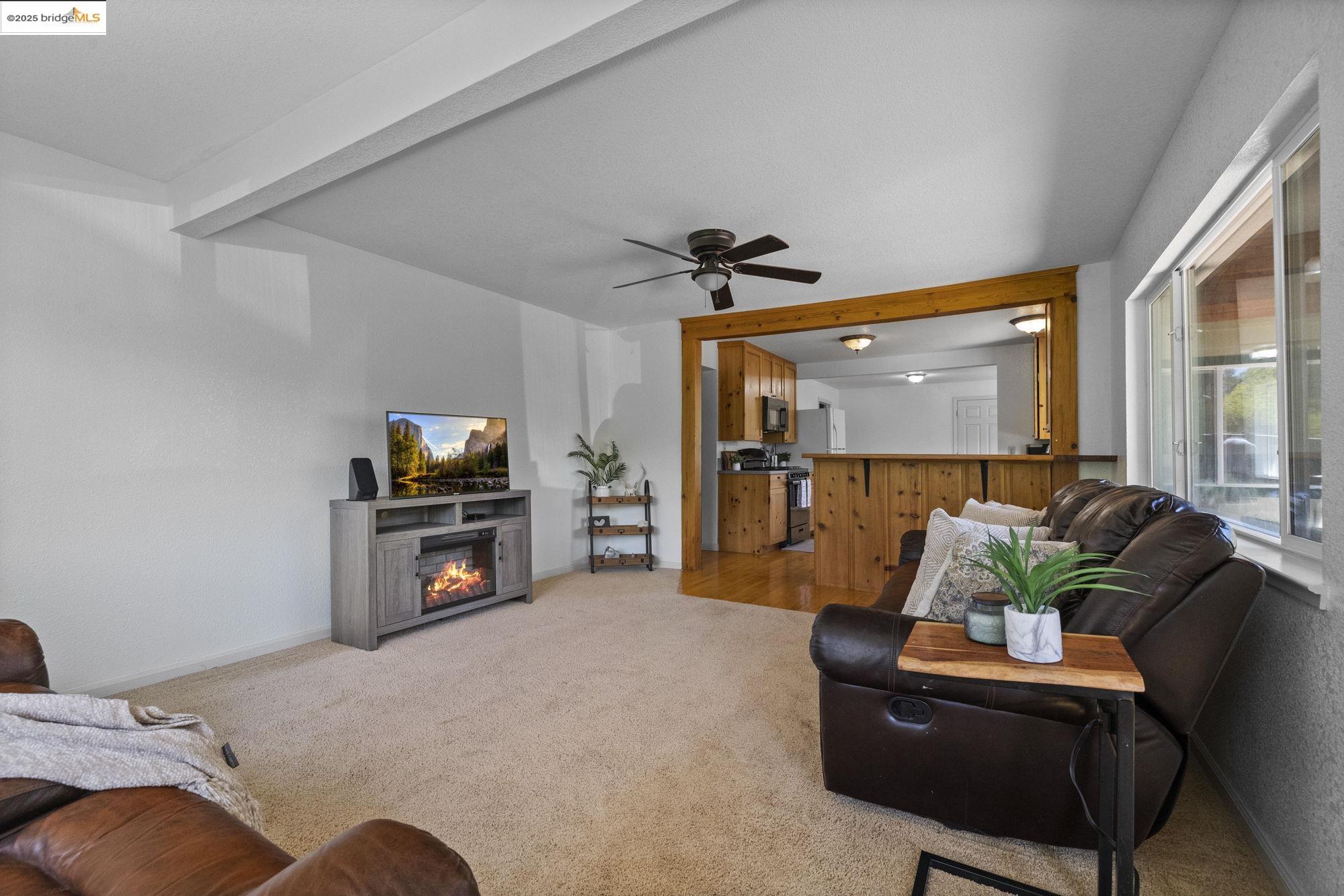 Detail Gallery Image 6 of 38 For 24040 Ponce Rd., Columbia,  CA 95310 - 2 Beds | 2 Baths