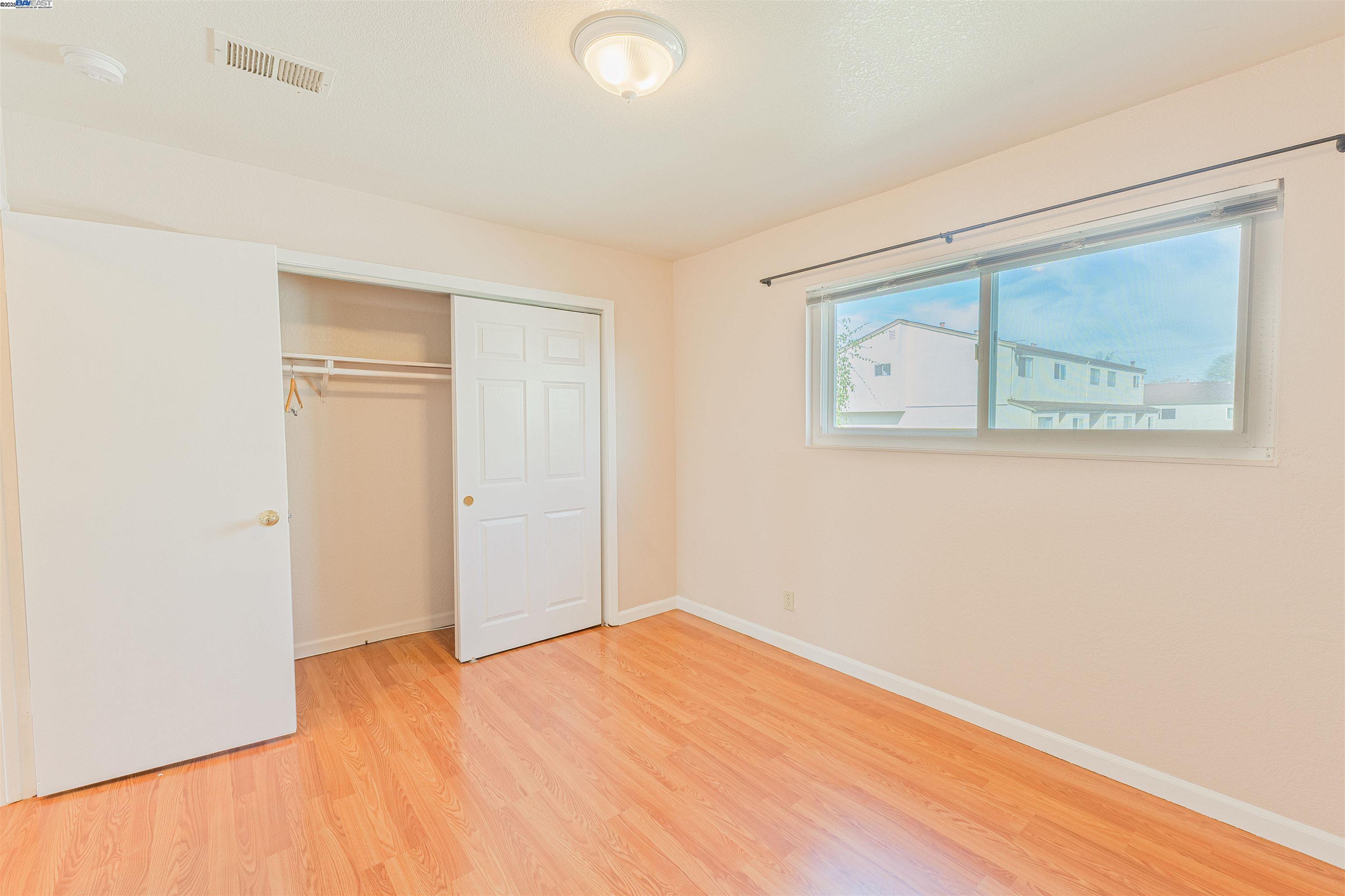 Photo #8: 41093073 Listing: Photo #8
