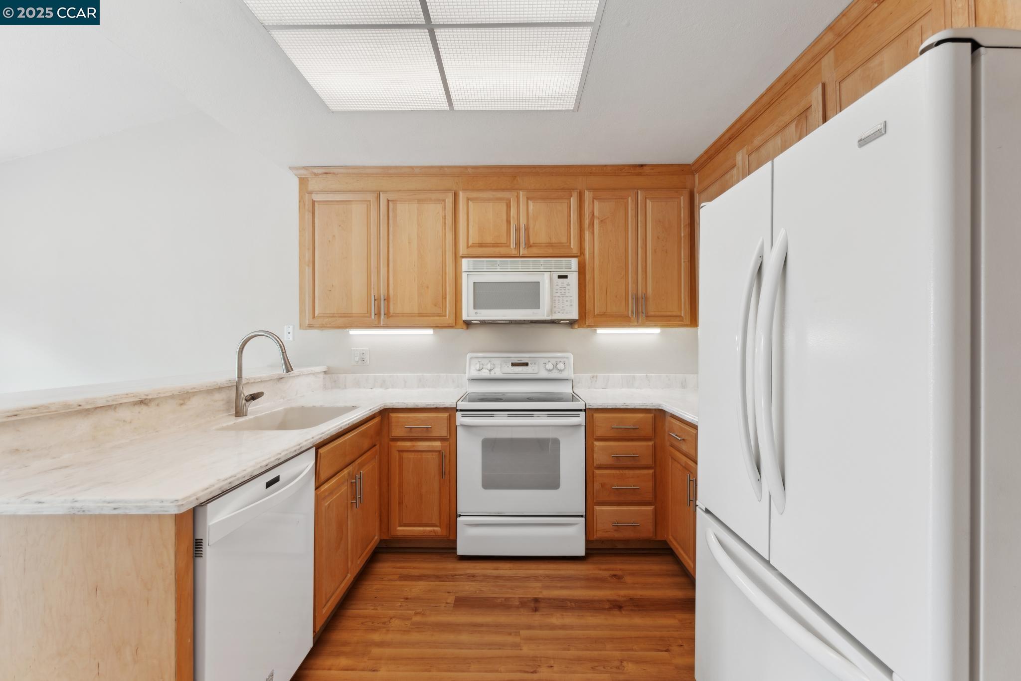 Detail Gallery Image 23 of 60 For 2480 Heatherleaf Ln., Martinez,  CA 94553 - 3 Beds | 2 Baths