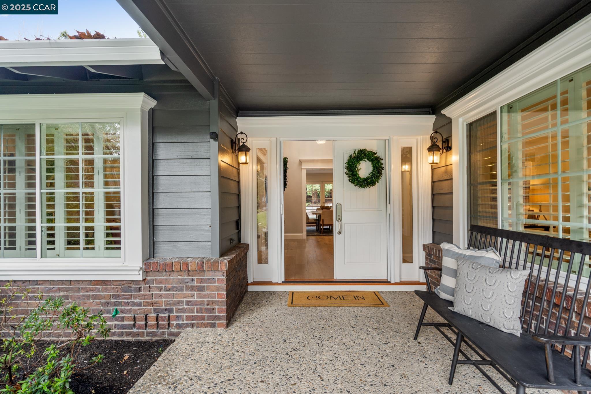 Detail Gallery Image 1 of 1 For 2173 Deer Oak Way, Danville,  CA 94506 - 5 Beds | 3/1 Baths