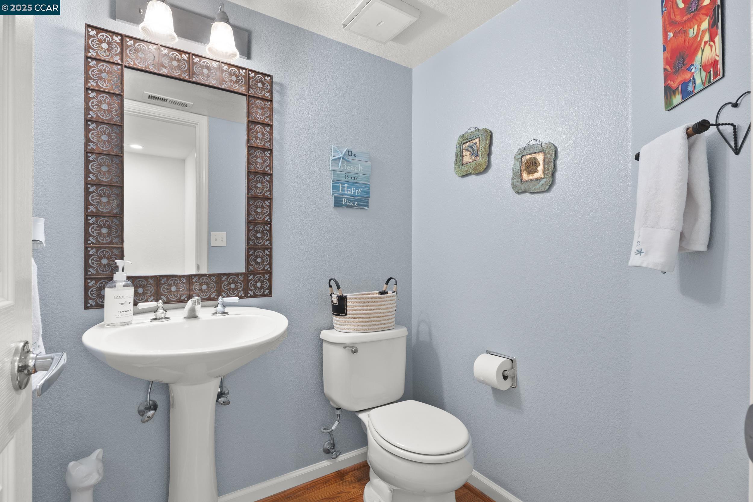 Detail Gallery Image 15 of 39 For 43 Patrick Way, Half Moon Bay,  CA 94019 - 3 Beds | 2/1 Baths