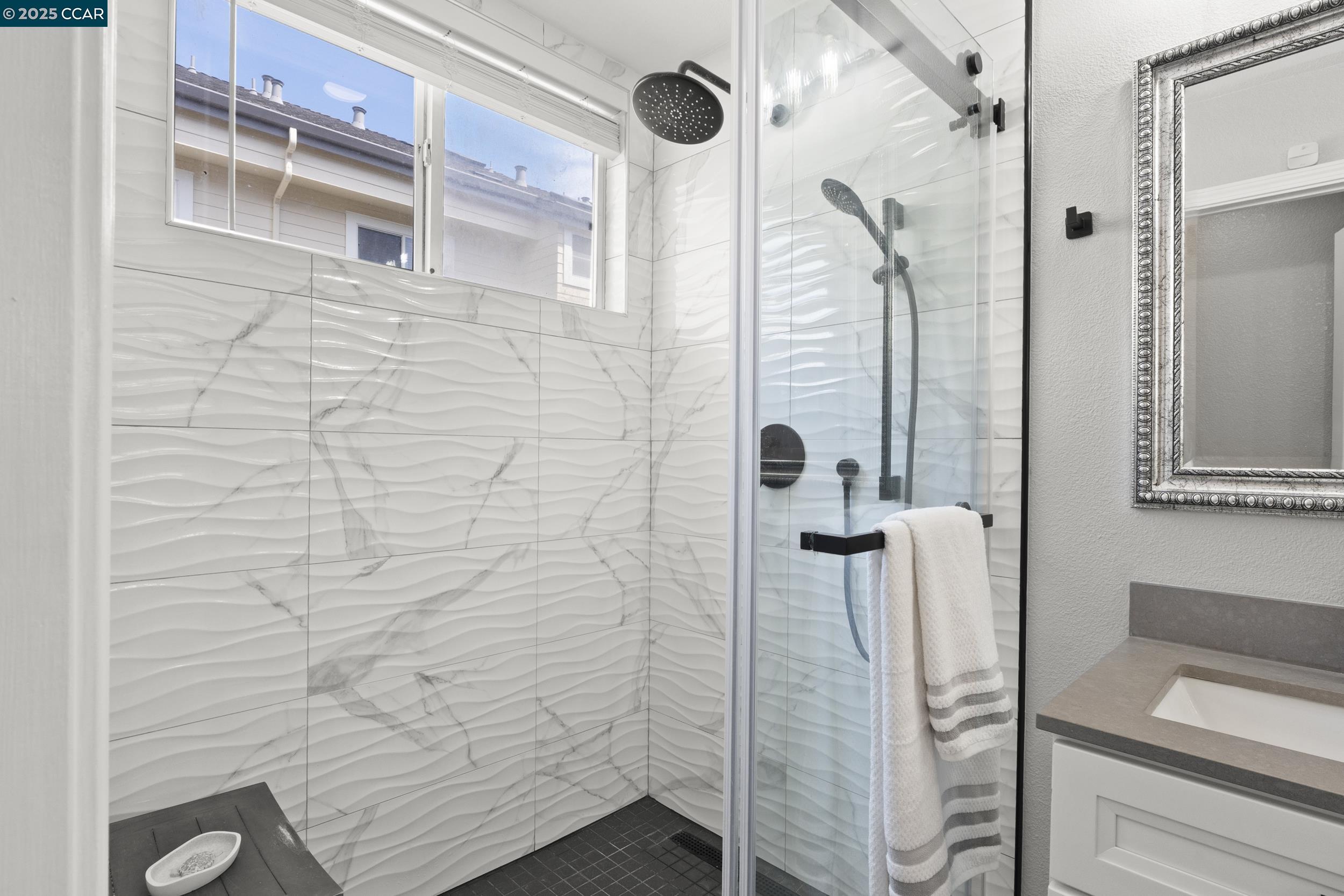 Detail Gallery Image 20 of 39 For 43 Patrick Way, Half Moon Bay,  CA 94019 - 3 Beds | 2/1 Baths