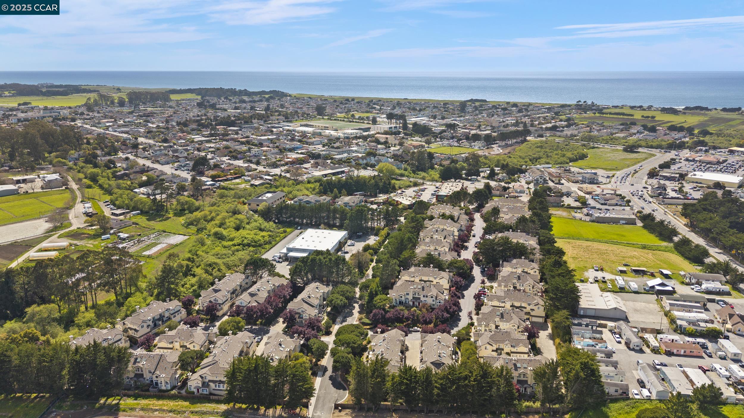 Detail Gallery Image 33 of 39 For 43 Patrick Way, Half Moon Bay,  CA 94019 - 3 Beds | 2/1 Baths
