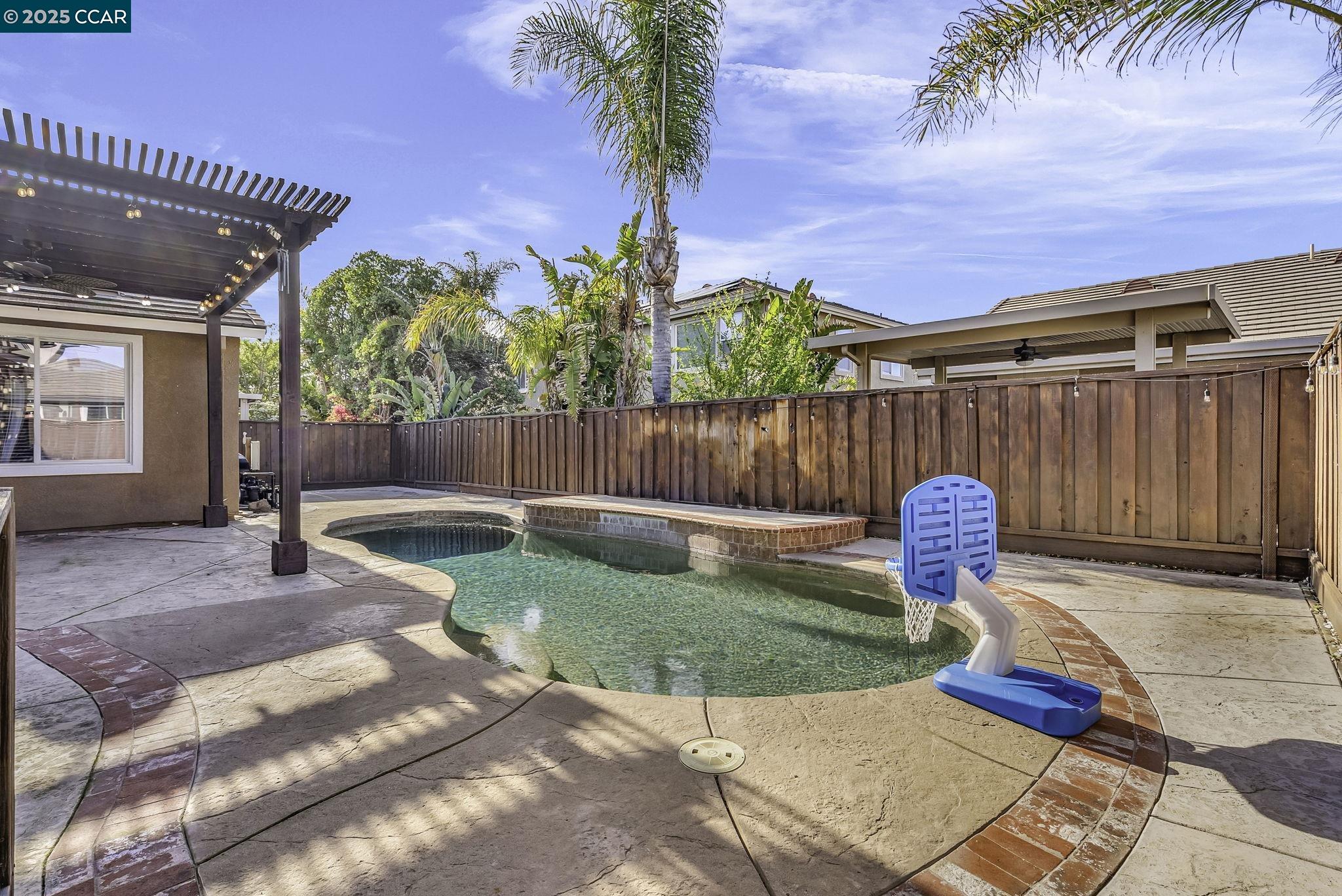 Detail Gallery Image 43 of 46 For 3627 Otter Brook Loop, Discovery Bay,  CA 94505 - 5 Beds | 3 Baths