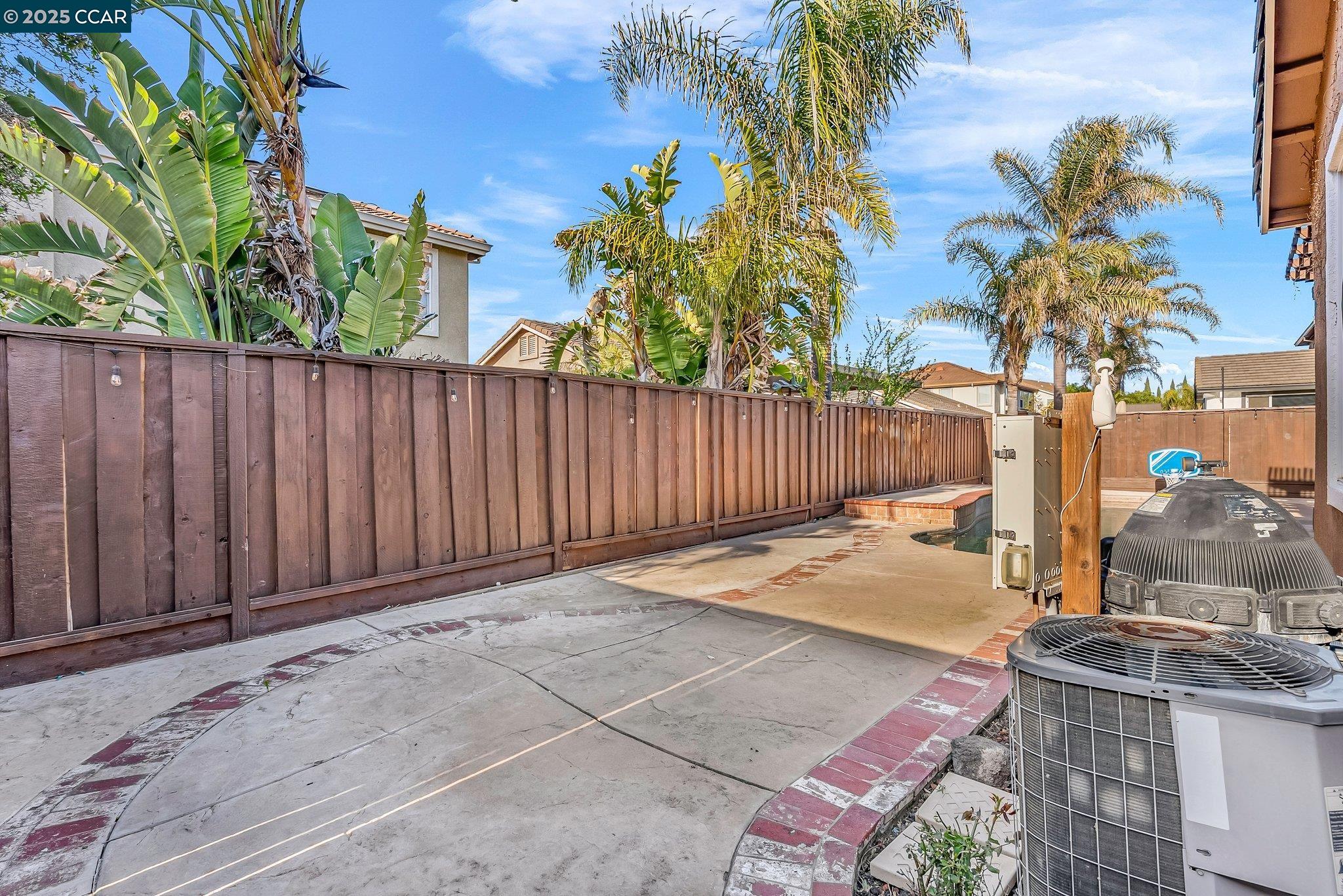 Detail Gallery Image 45 of 46 For 3627 Otter Brook Loop, Discovery Bay,  CA 94505 - 5 Beds | 3 Baths