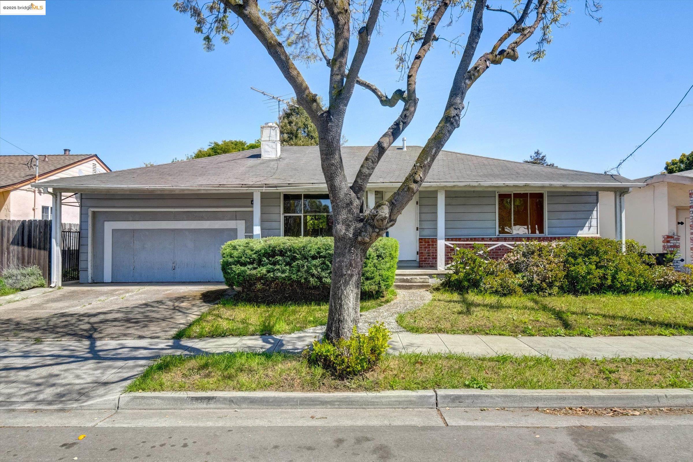 Detail Gallery Image 1 of 1 For 26618 Jane Ave, Hayward,  CA 94544 - 3 Beds | 1 Baths
