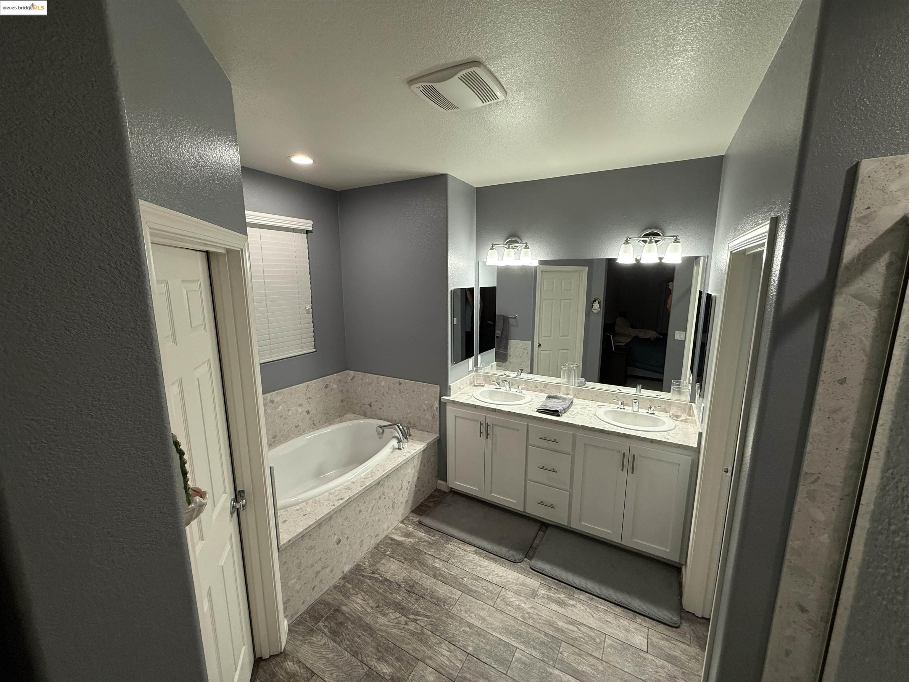 Detail Gallery Image 11 of 21 For 482 Crimson Clover Ct, Brentwood,  CA 94513 - 3 Beds | 2/1 Baths