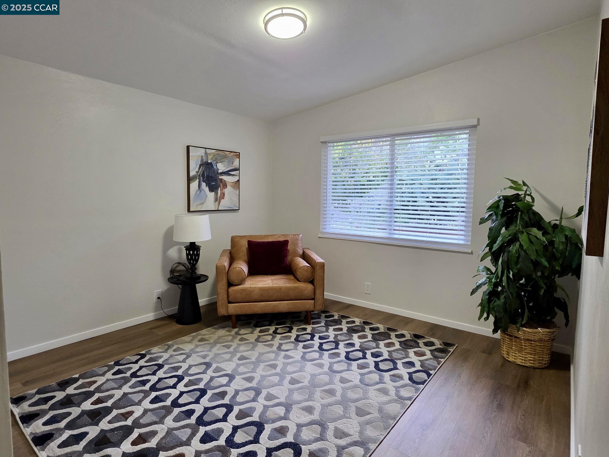 Detail Gallery Image 12 of 22 For 2011 Espanola, San Pablo,  CA 94806 - 3 Beds | 2 Baths