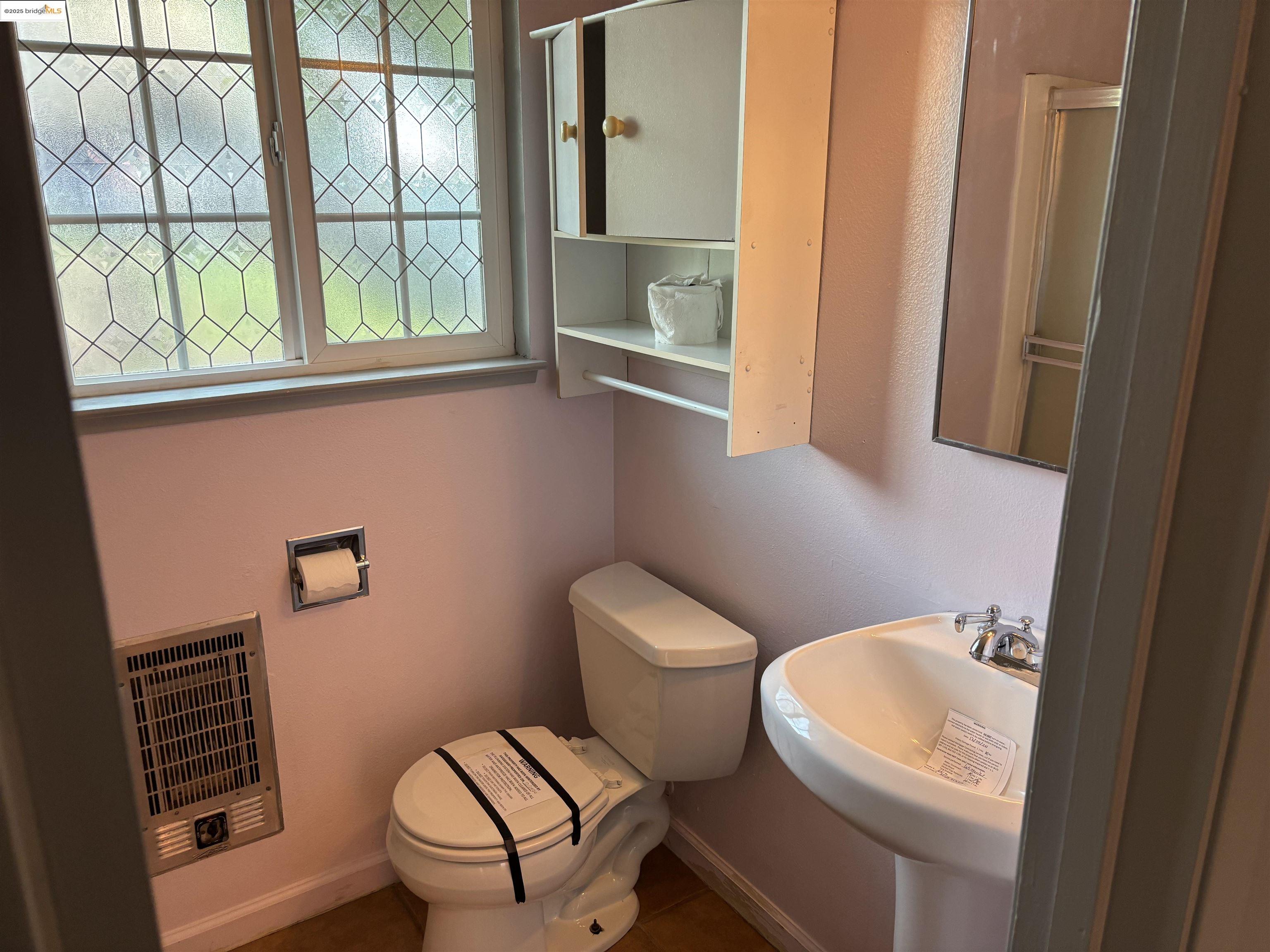 Detail Gallery Image 5 of 19 For 20251 Sandy Lane, Tuolumne,  CA 95379 - 3 Beds | 2 Baths