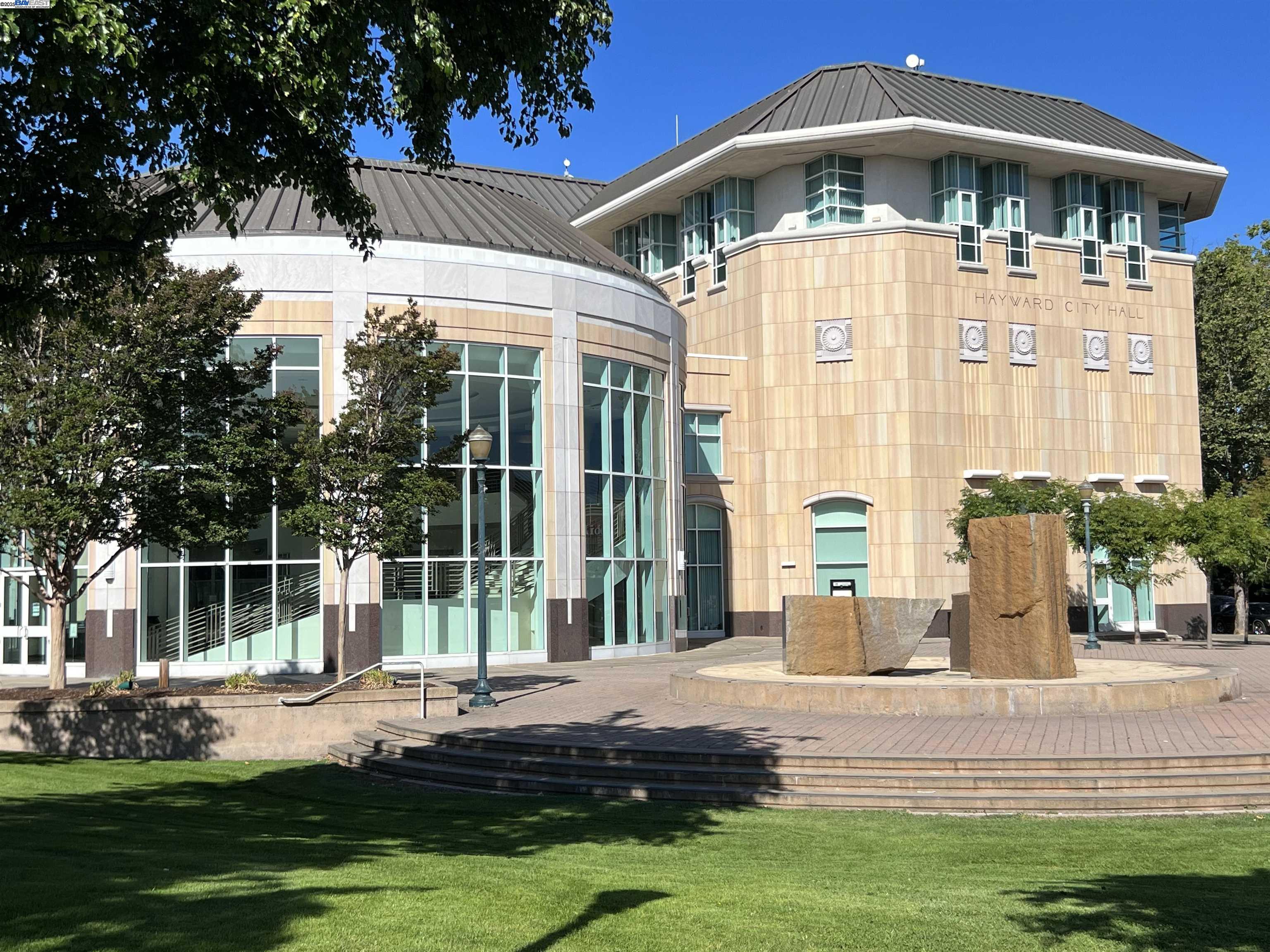 Detail Gallery Image 31 of 31 For 23920 Mayville Dr, Hayward,  CA 94541 - 3 Beds | 2/1 Baths