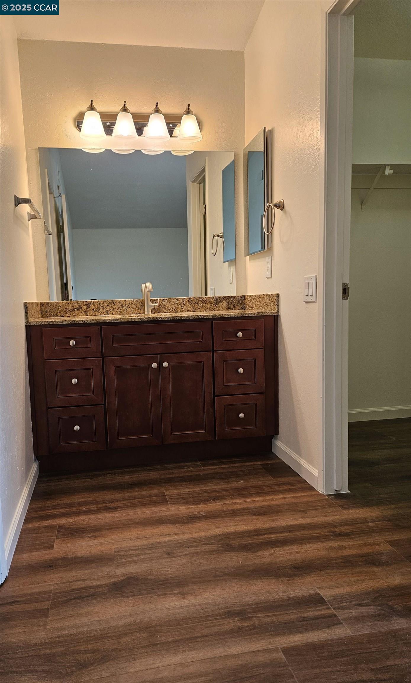 Detail Gallery Image 24 of 32 For 2471 Columbine Drive, Hayward,  CA 94545 - 4 Beds | 2/1 Baths