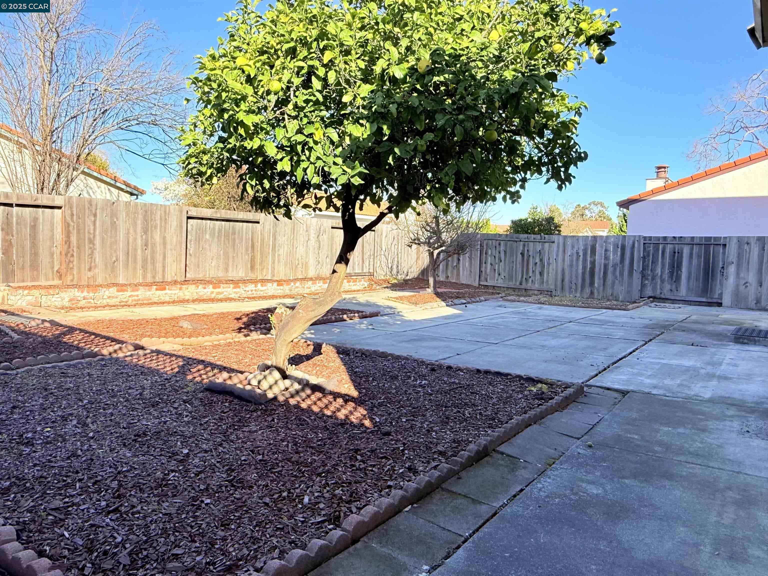 Detail Gallery Image 28 of 32 For 2471 Columbine Drive, Hayward,  CA 94545 - 4 Beds | 2/1 Baths