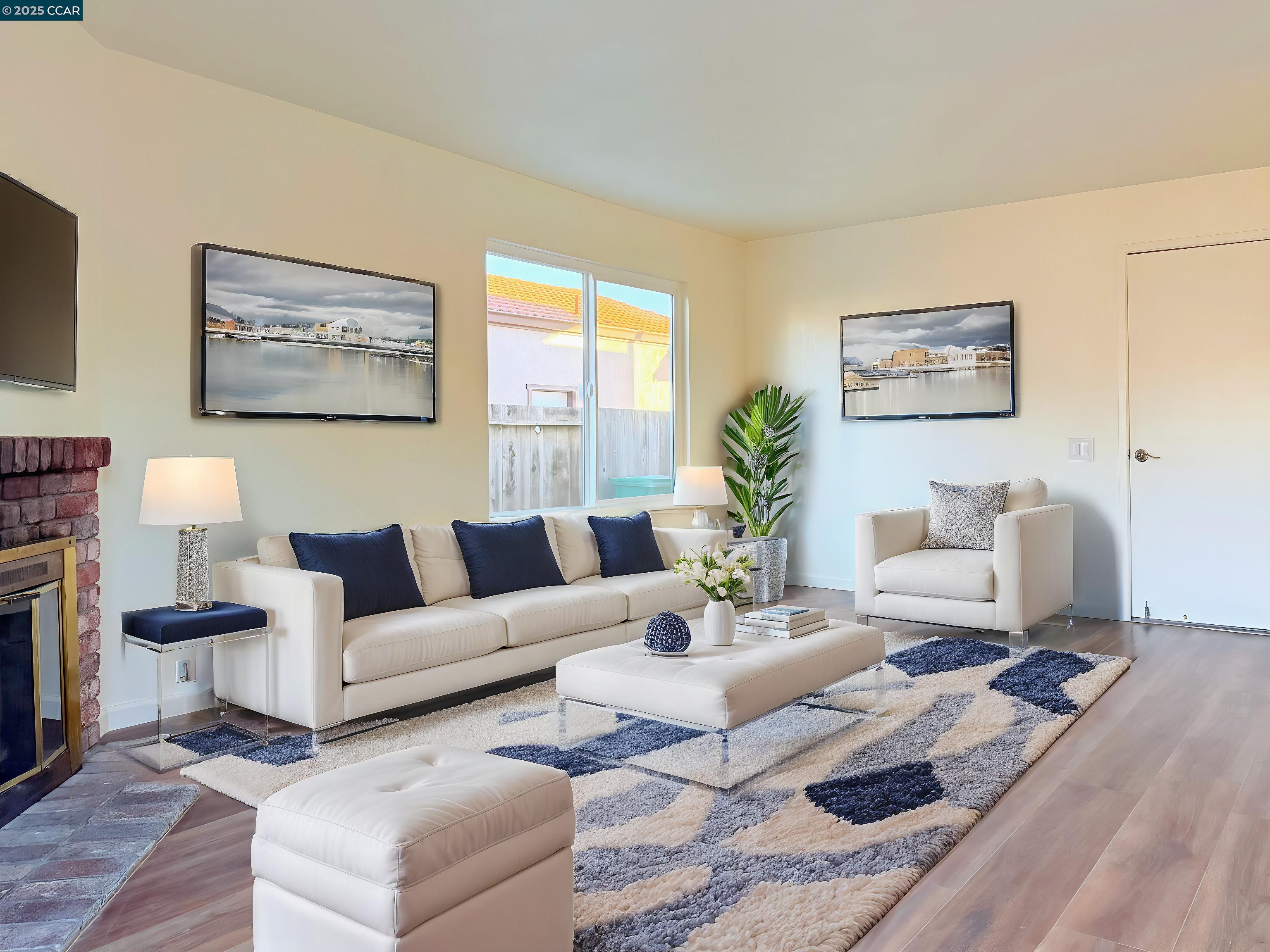 Detail Gallery Image 7 of 32 For 2471 Columbine Drive, Hayward,  CA 94545 - 4 Beds | 2/1 Baths