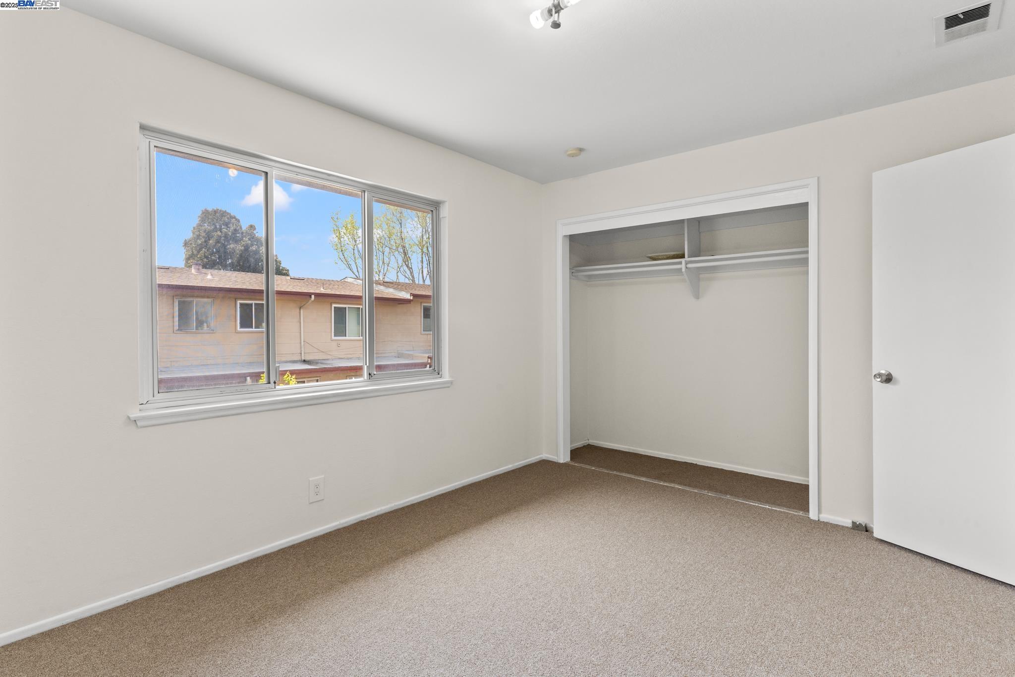 Detail Gallery Image 17 of 25 For 1573 Marina Ct a,  San Mateo,  CA 94403 - 3 Beds | 1 Baths