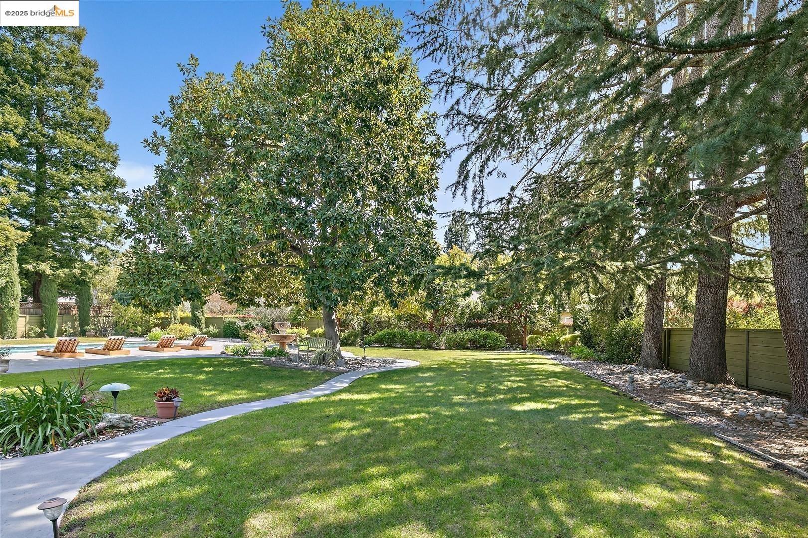 151 Bolla Ave
