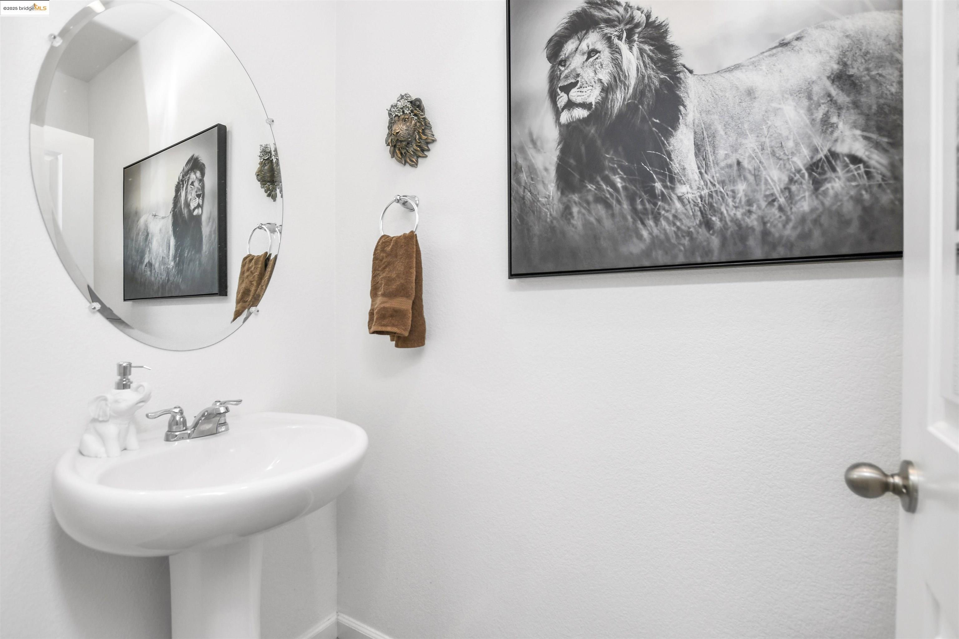 Detail Gallery Image 15 of 30 For 1413 Santini Ave, Manteca,  CA 95336 - 4 Beds | 2/1 Baths