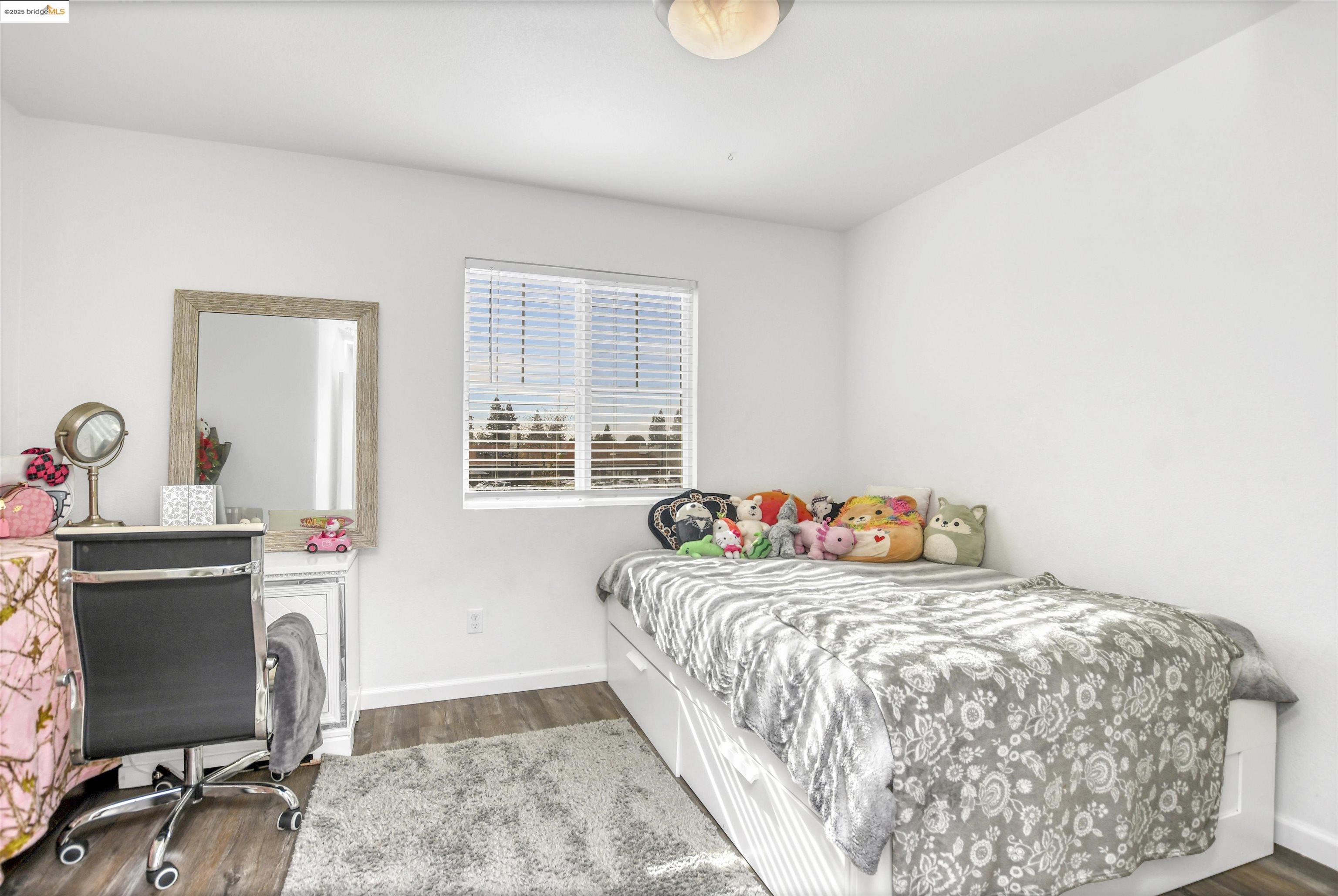 Detail Gallery Image 21 of 30 For 1413 Santini Ave, Manteca,  CA 95336 - 4 Beds | 2/1 Baths