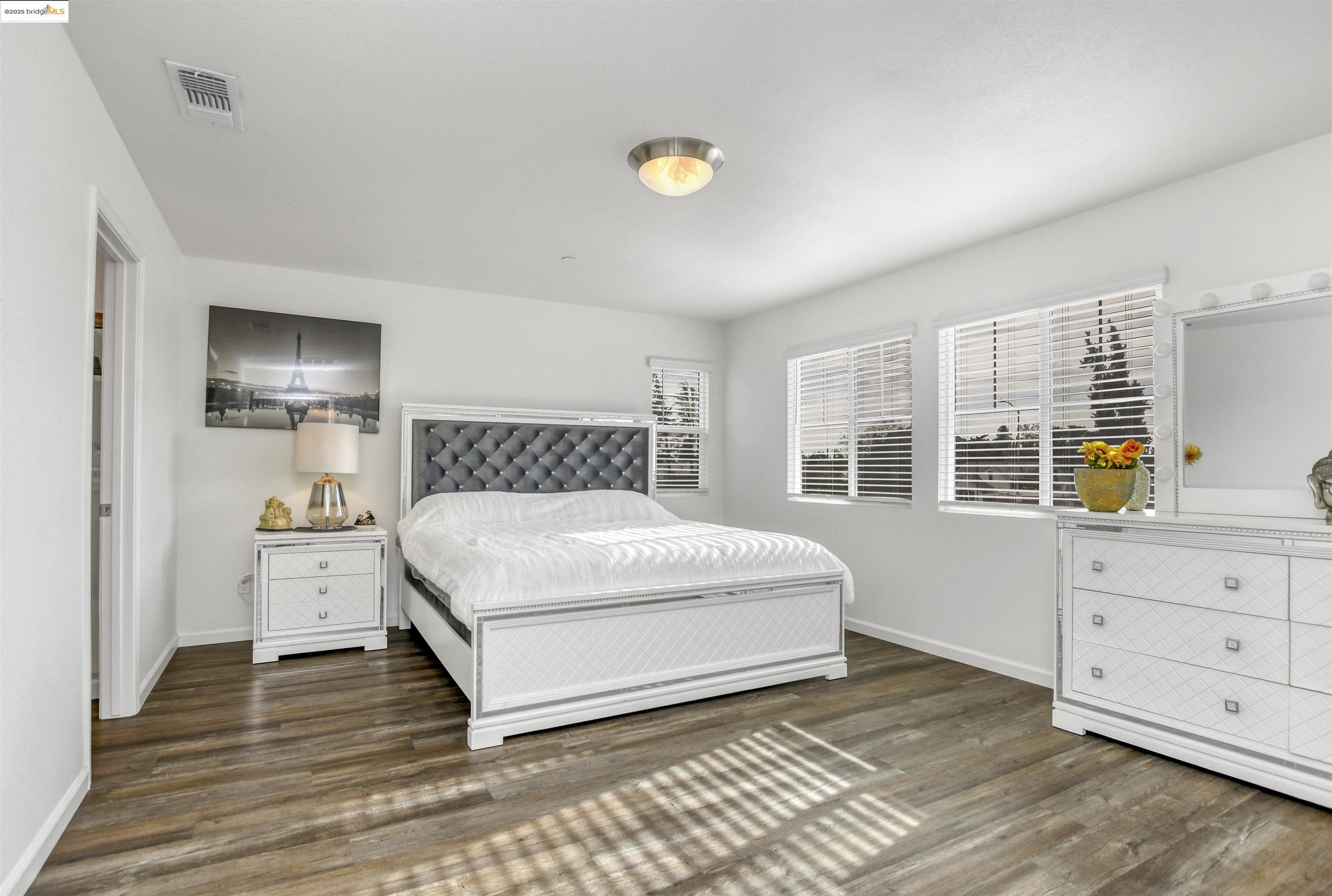 Detail Gallery Image 22 of 30 For 1413 Santini Ave, Manteca,  CA 95336 - 4 Beds | 2/1 Baths