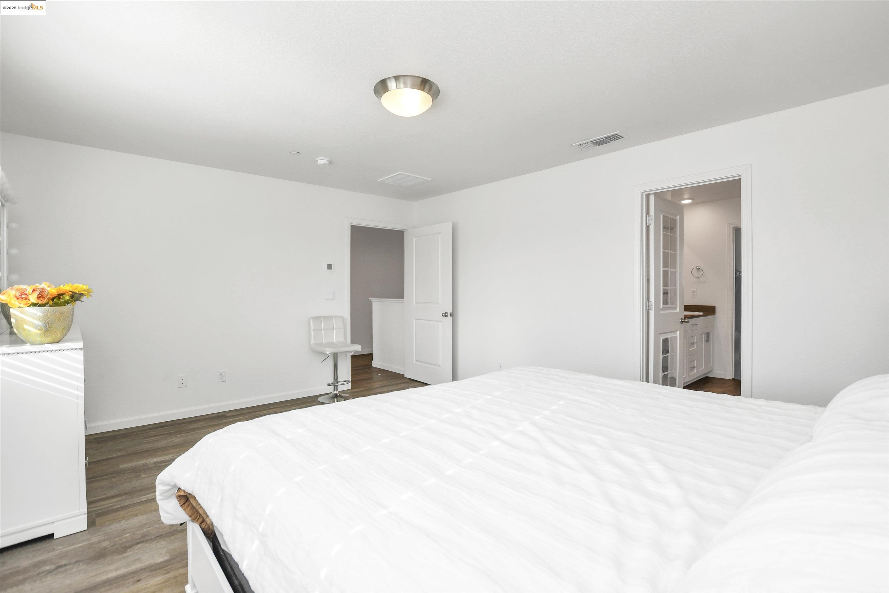 Detail Gallery Image 23 of 30 For 1413 Santini Ave, Manteca,  CA 95336 - 4 Beds | 2/1 Baths