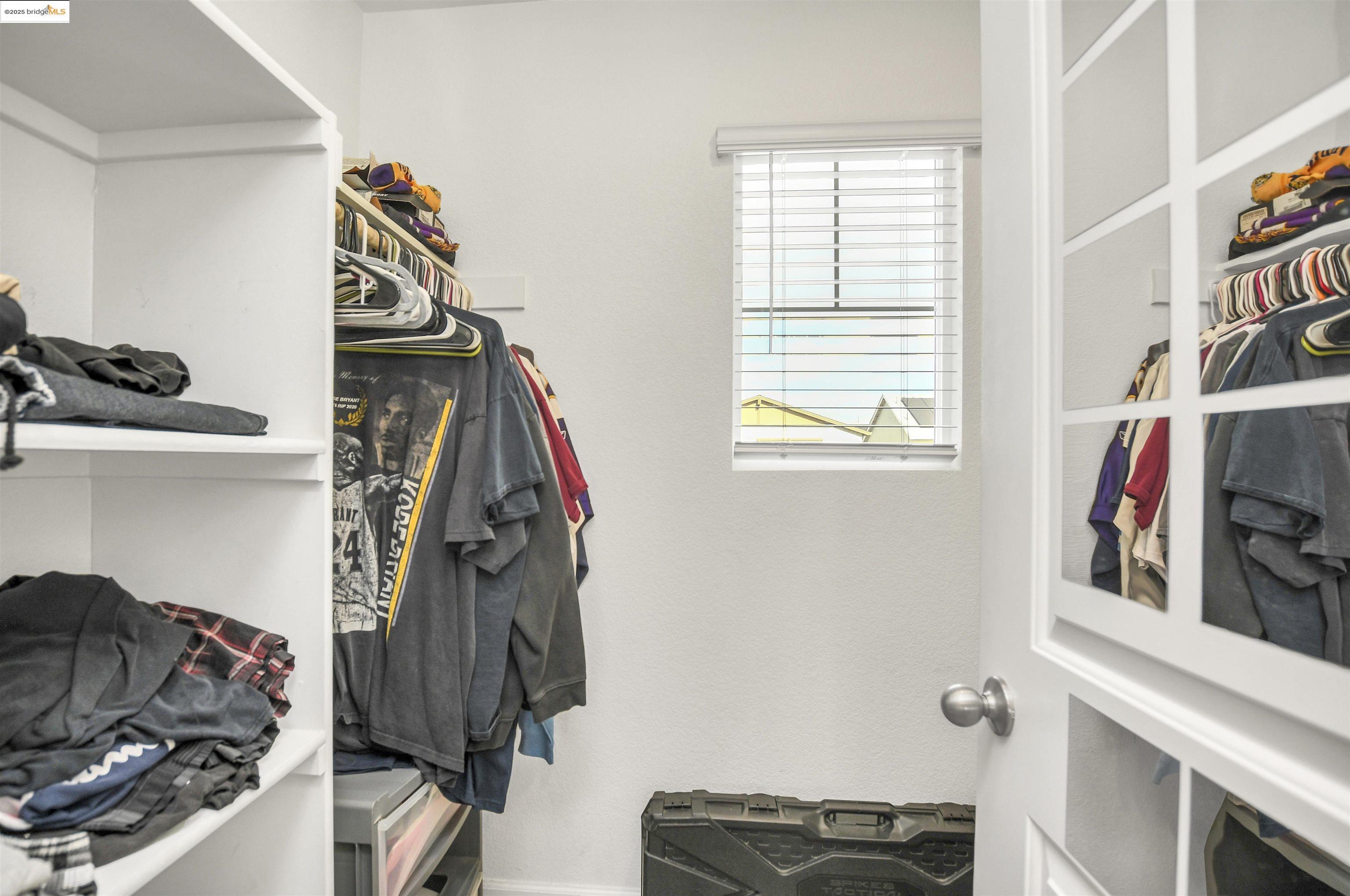 Detail Gallery Image 25 of 30 For 1413 Santini Ave, Manteca,  CA 95336 - 4 Beds | 2/1 Baths
