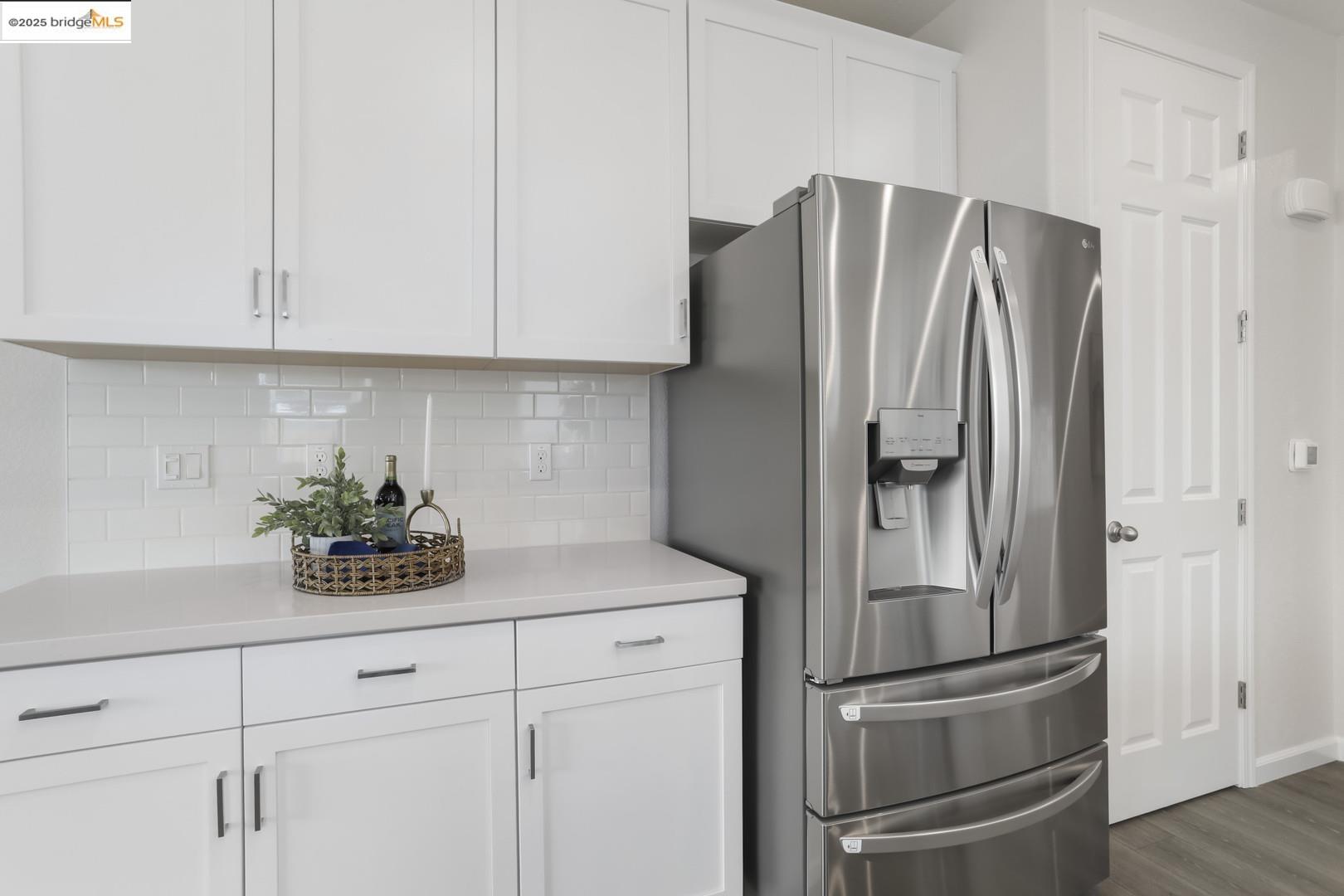 Detail Gallery Image 11 of 32 For 6819 Saint Elias Way, Stockton,  CA 95219 - 4 Beds | 2 Baths