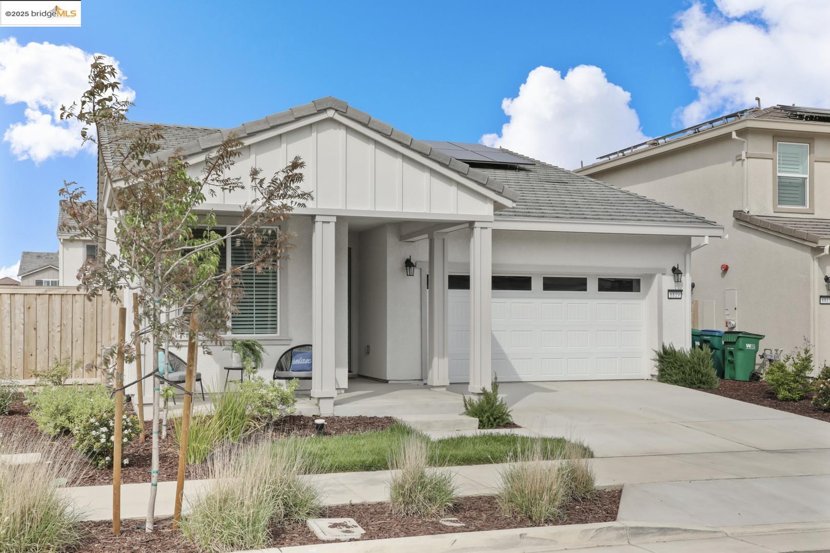 Detail Gallery Image 3 of 32 For 6819 Saint Elias Way, Stockton,  CA 95219 - 4 Beds | 2 Baths