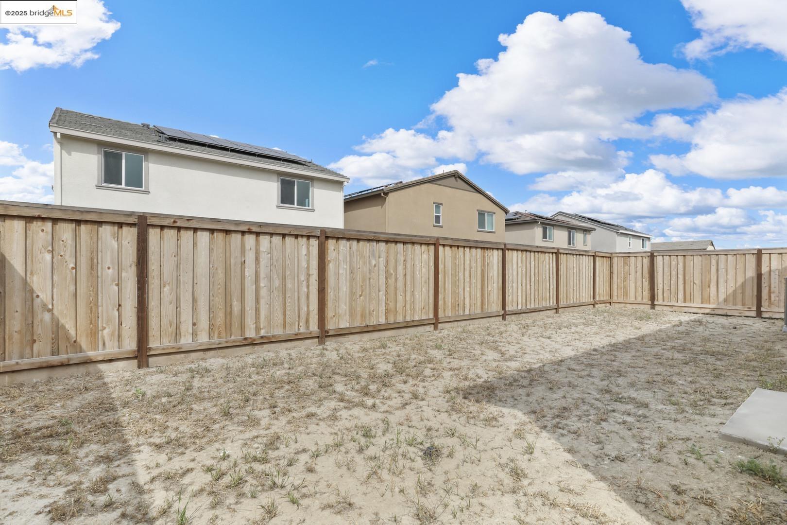 Detail Gallery Image 30 of 32 For 6819 Saint Elias Way, Stockton,  CA 95219 - 4 Beds | 2 Baths