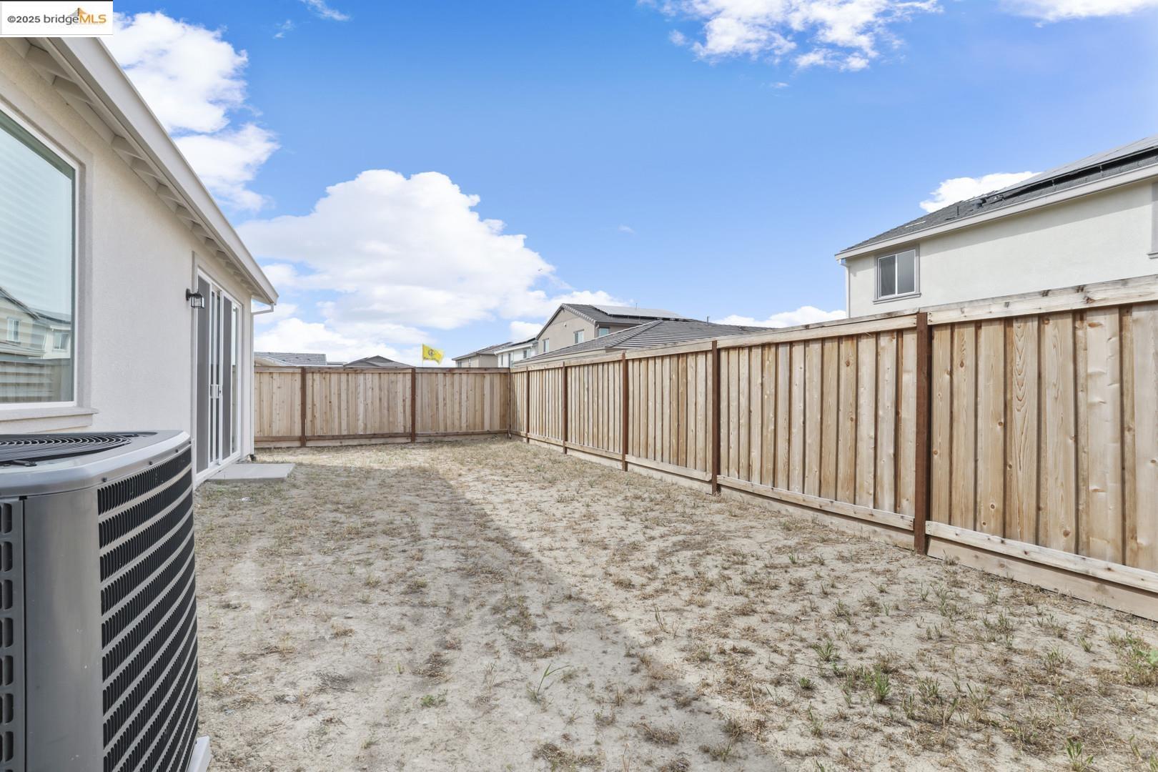 Detail Gallery Image 31 of 32 For 6819 Saint Elias Way, Stockton,  CA 95219 - 4 Beds | 2 Baths
