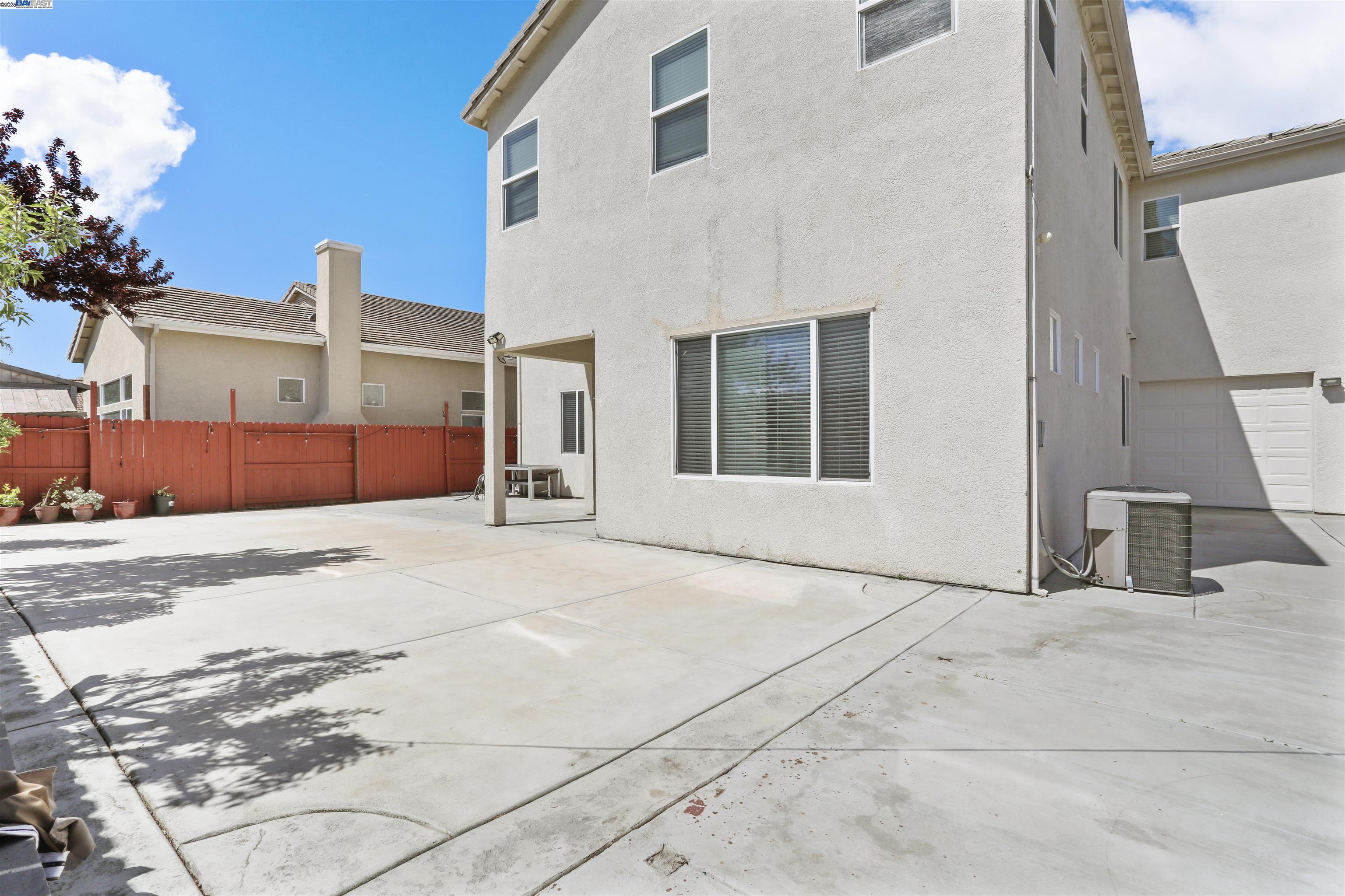 Detail Gallery Image 42 of 43 For 2156 Capistrano, Manteca,  CA 95337 - 5 Beds | 3/1 Baths