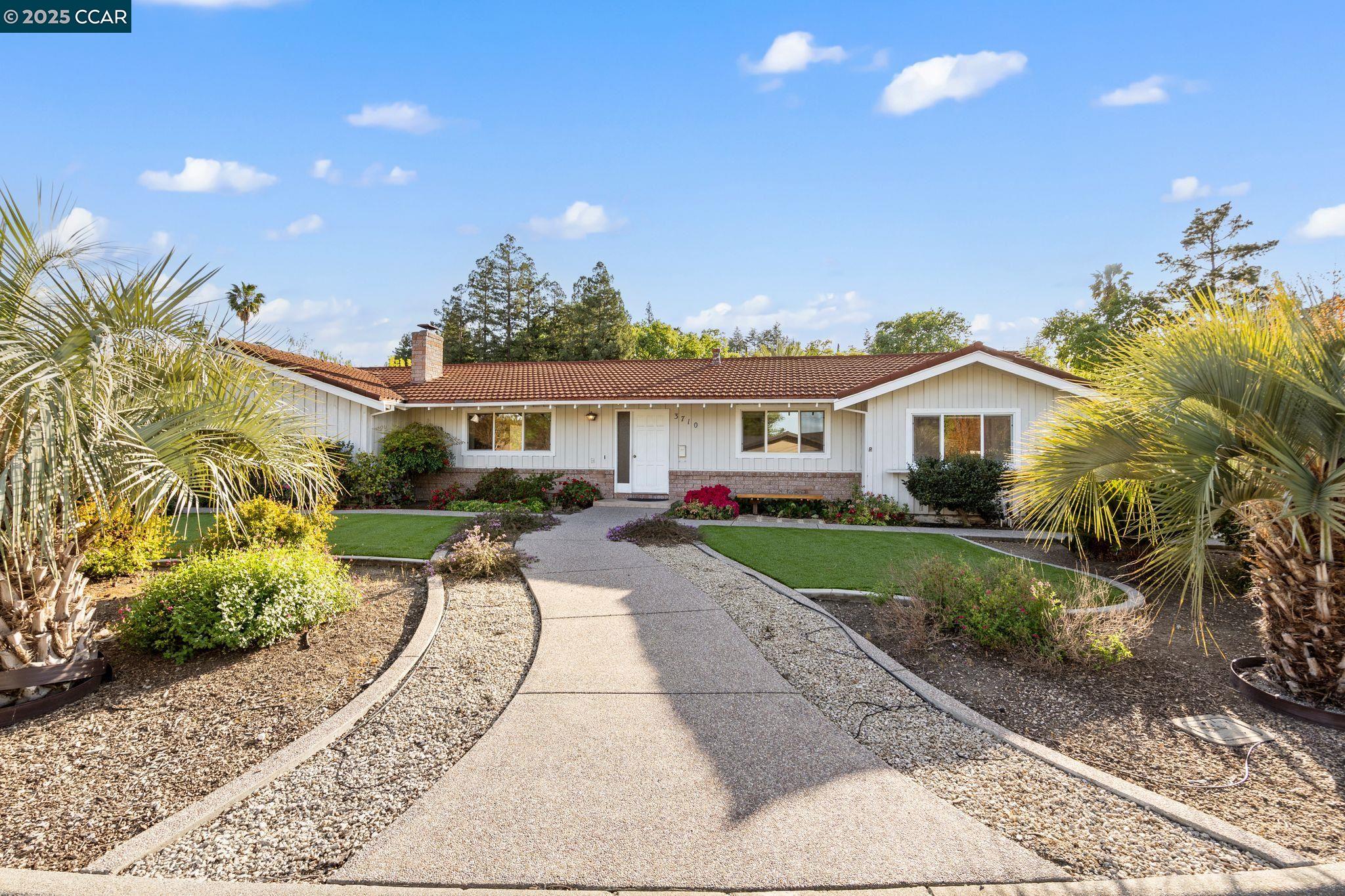 Detail Gallery Image 1 of 1 For 3710 Northridge Dr, Concord,  CA 94518-1647 - 4 Beds | 2 Baths