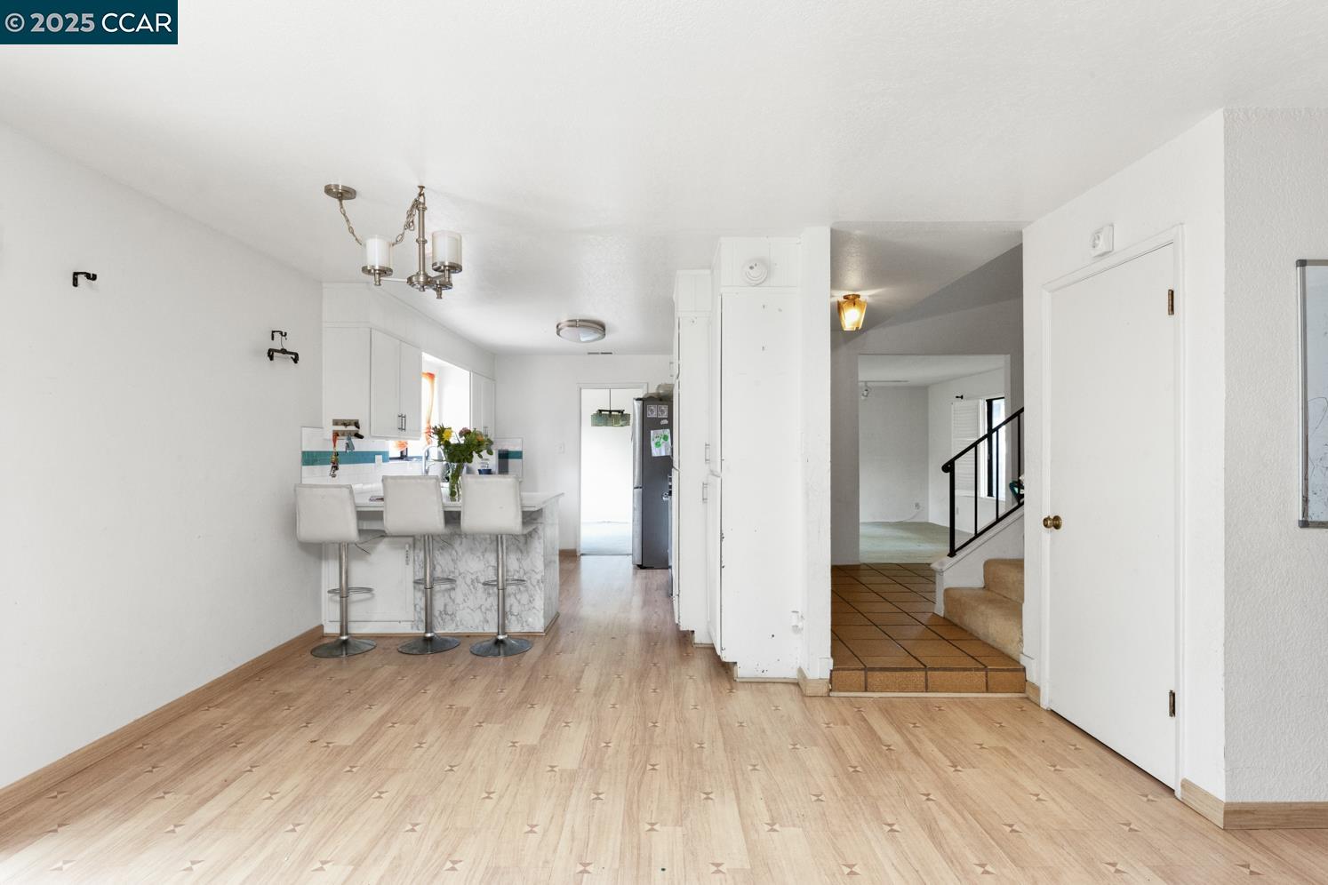 Detail Gallery Image 8 of 29 For 8715 Eastwood Ct, Stockton,  CA 95209 - 4 Beds | 2/1 Baths