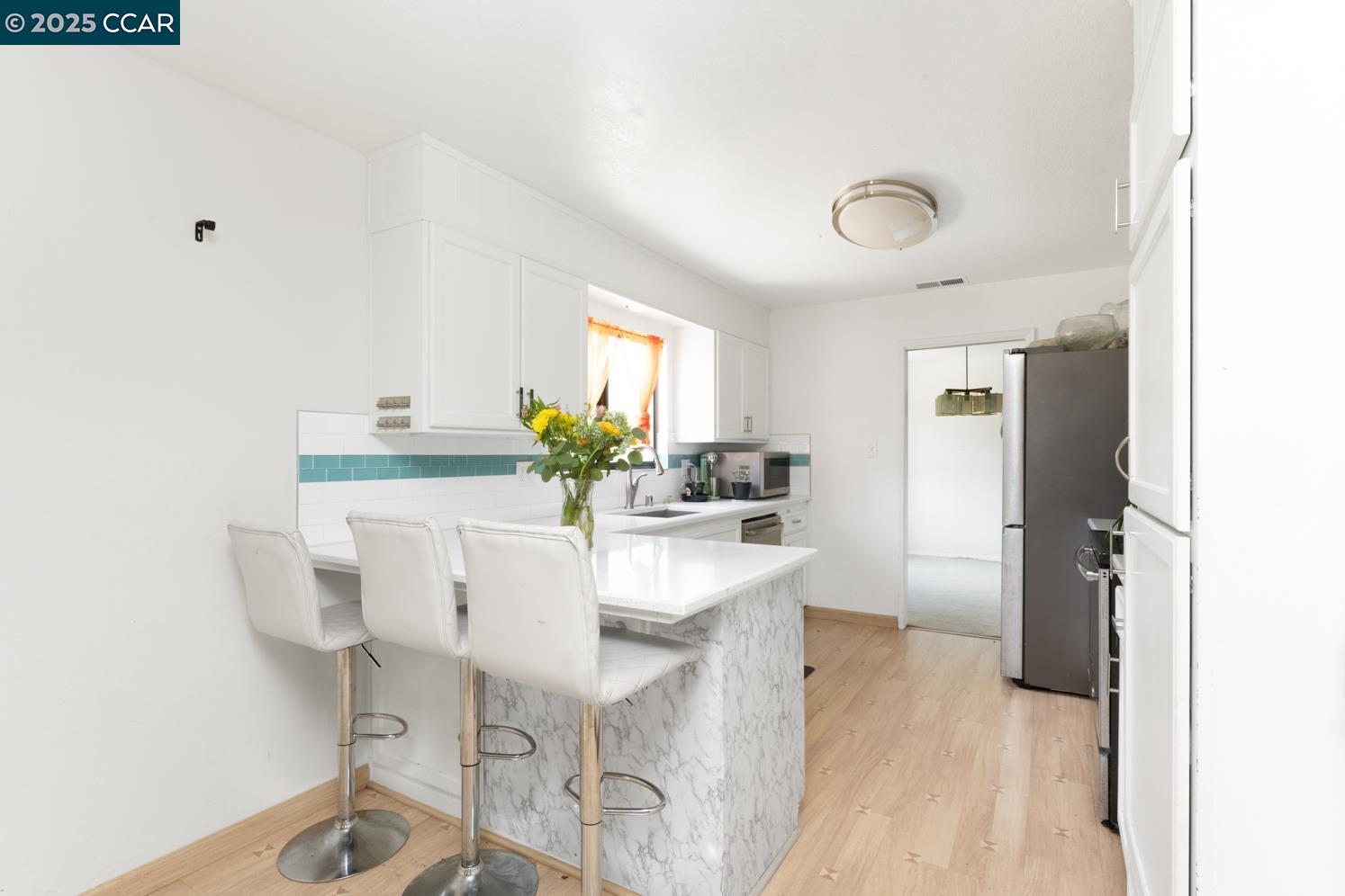 Detail Gallery Image 9 of 29 For 8715 Eastwood Ct, Stockton,  CA 95209 - 4 Beds | 2/1 Baths