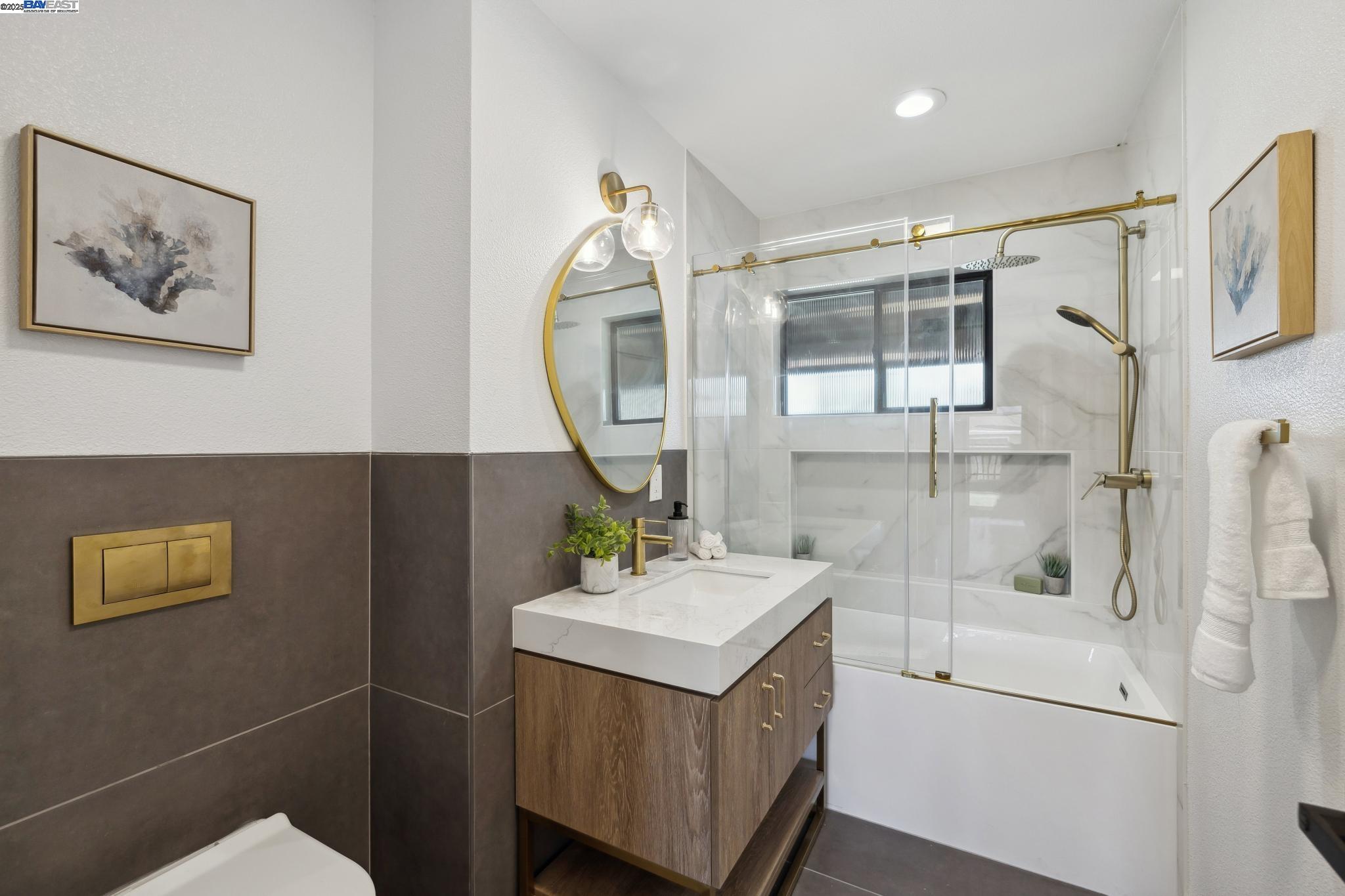 Detail Gallery Image 18 of 60 For 969 Kennard Way, Sunnyvale,  CA 94087 - 4 Beds | 4 Baths