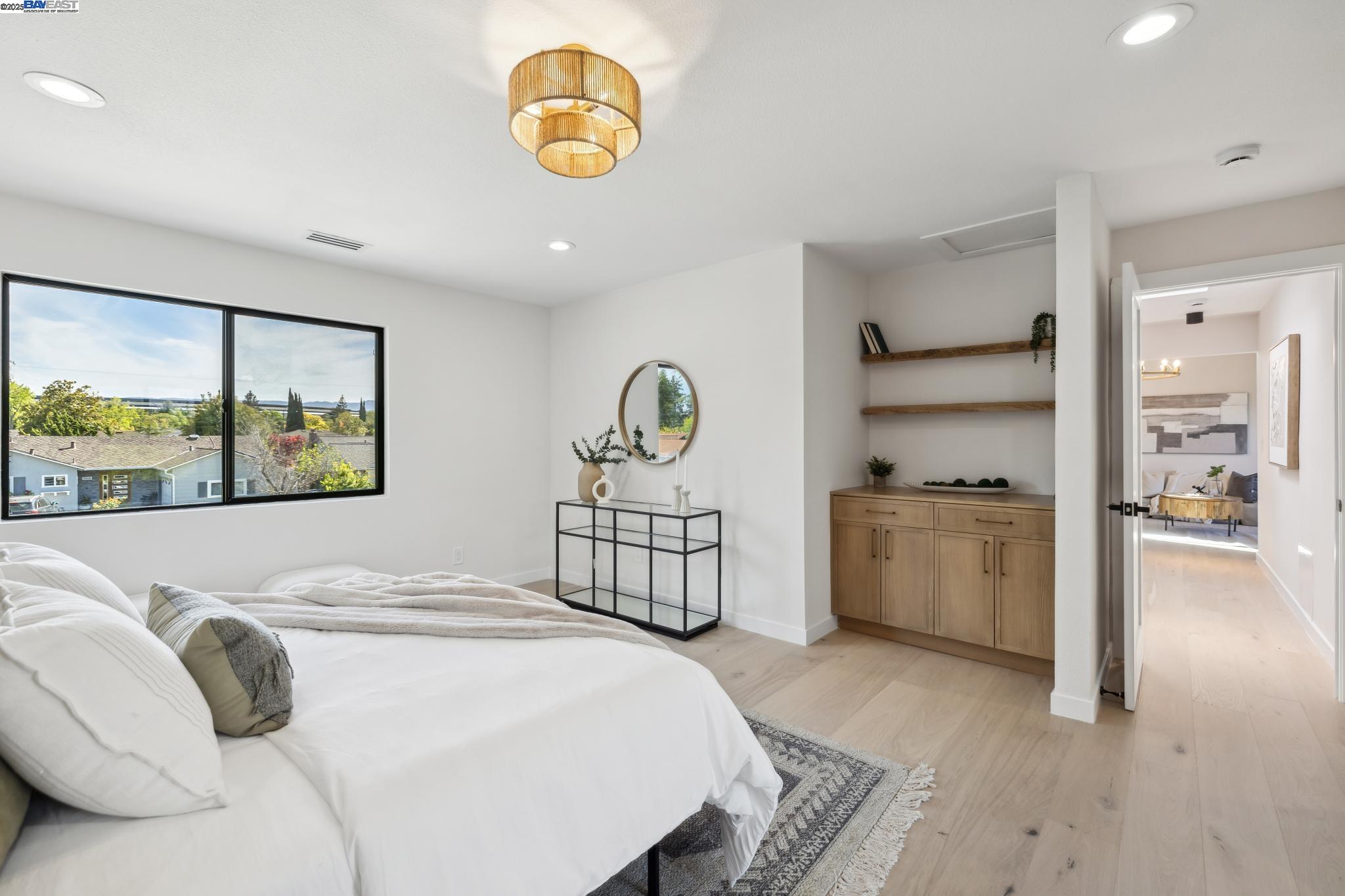 Detail Gallery Image 27 of 60 For 969 Kennard Way, Sunnyvale,  CA 94087 - 4 Beds | 4 Baths