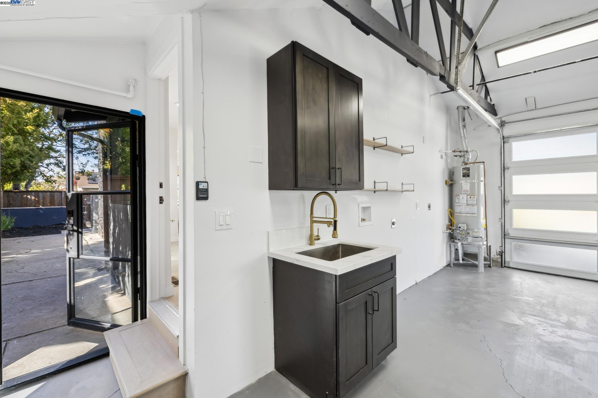 Detail Gallery Image 44 of 60 For 969 Kennard Way, Sunnyvale,  CA 94087 - 4 Beds | 4 Baths