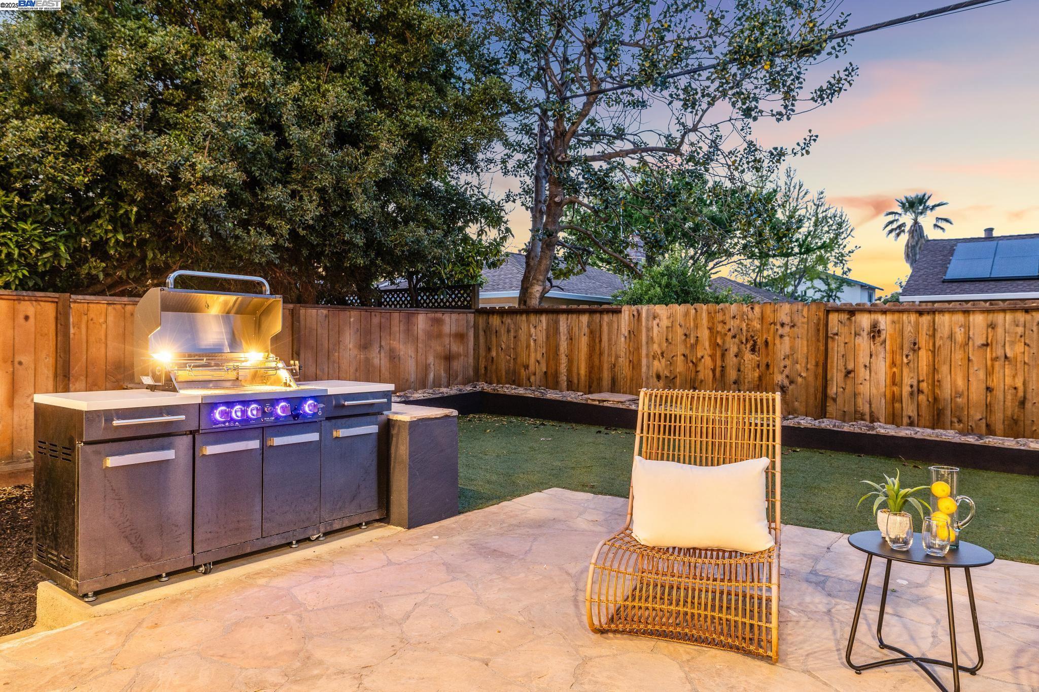 Detail Gallery Image 50 of 60 For 969 Kennard Way, Sunnyvale,  CA 94087 - 4 Beds | 4 Baths