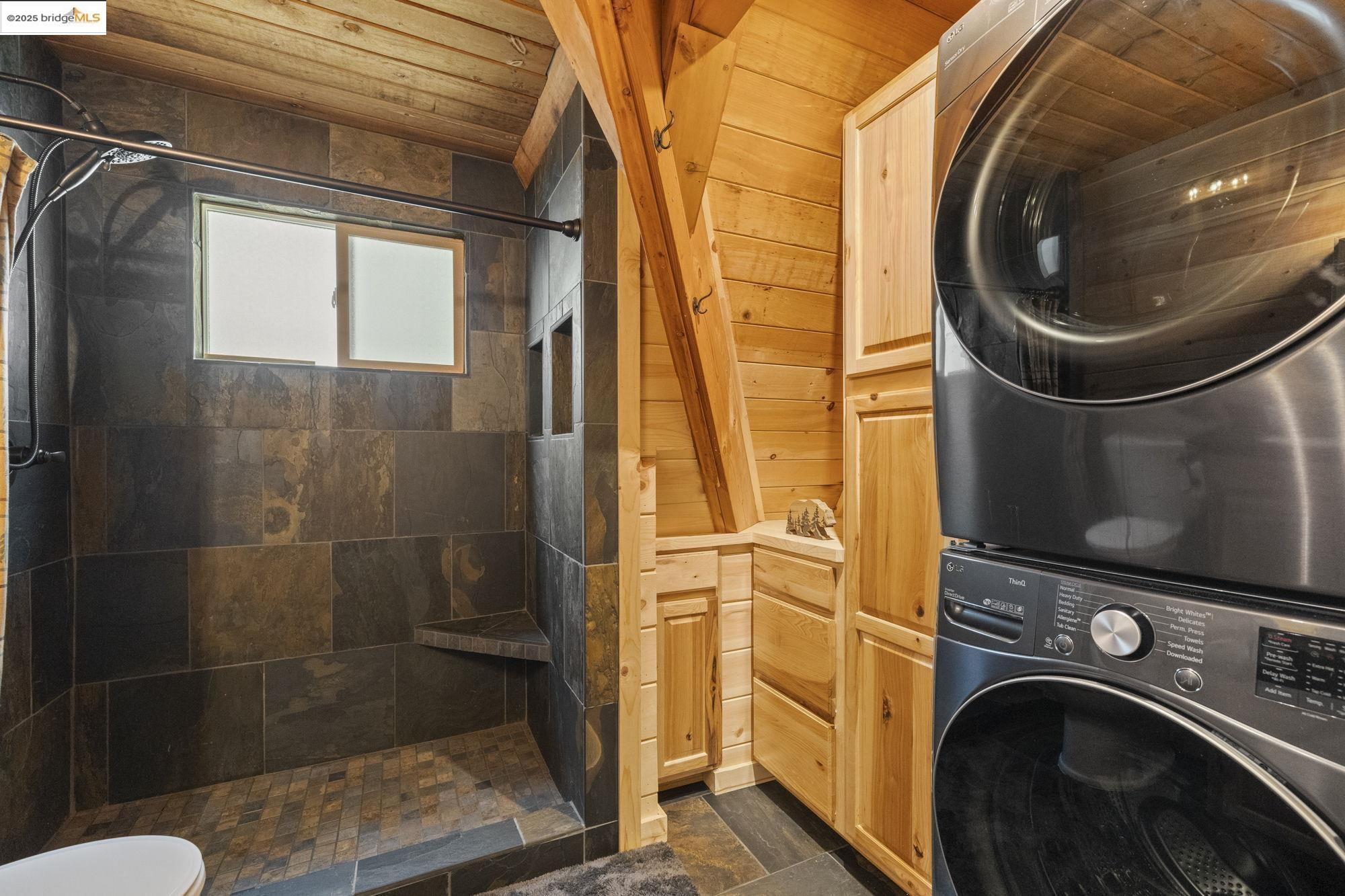 Detail Gallery Image 18 of 45 For 24182 Paipu, Mi Wuk Village,  CA 95346 - 3 Beds | 2/1 Baths