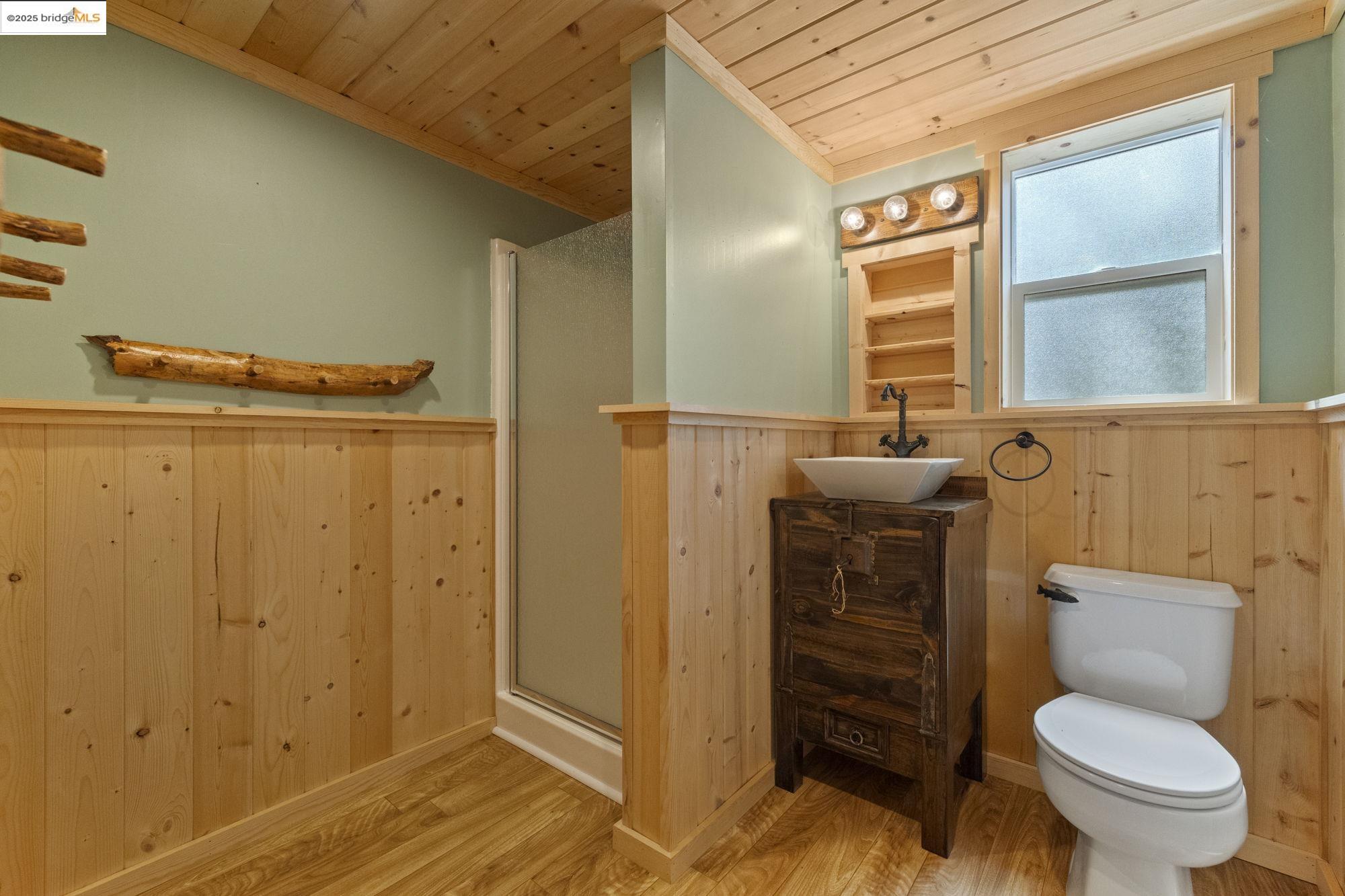 Detail Gallery Image 21 of 45 For 24182 Paipu, Mi Wuk Village,  CA 95346 - 3 Beds | 2/1 Baths
