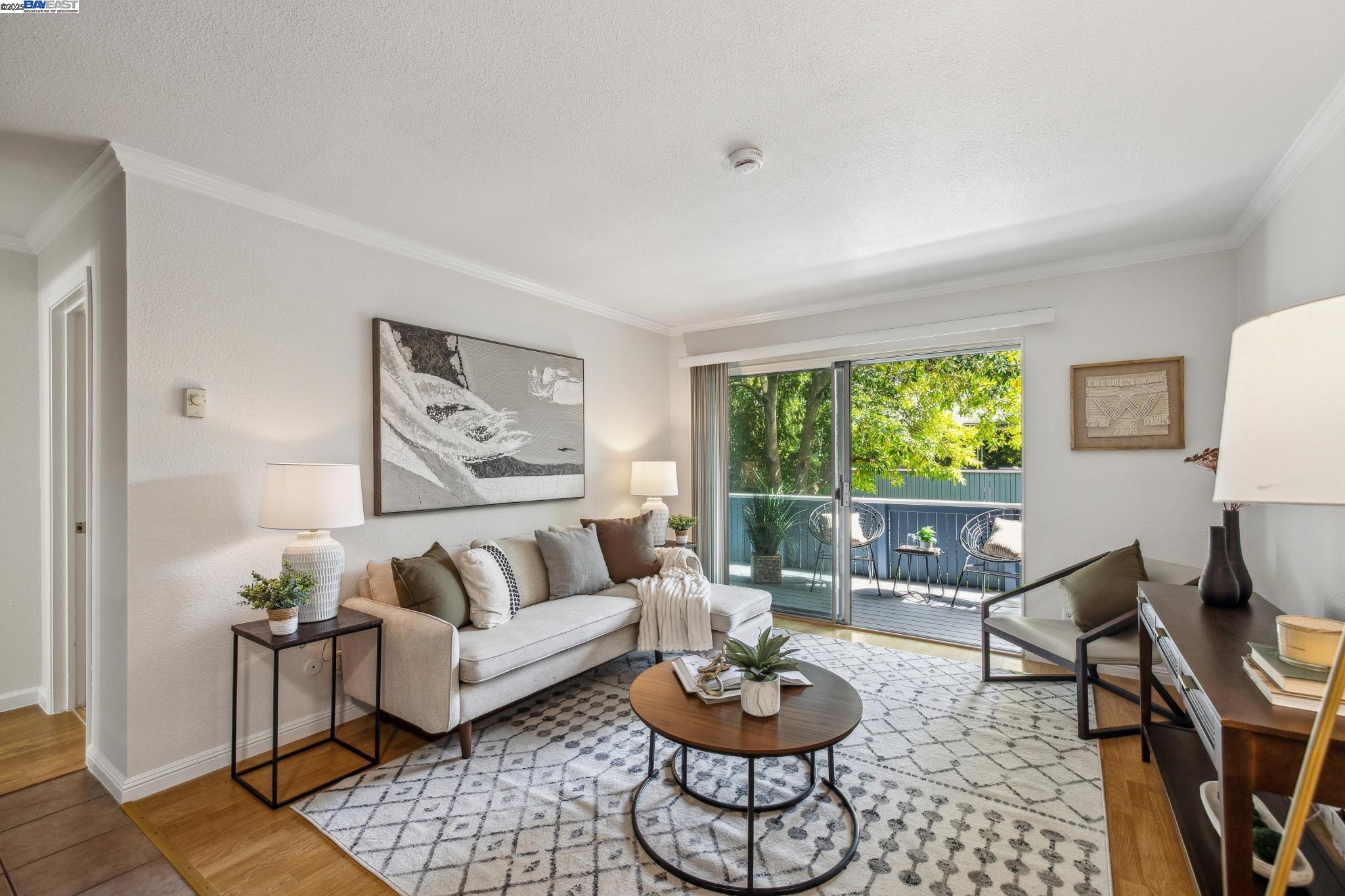 Detail Gallery Image 11 of 26 For 141 Piccadilly Pl #B,  San Bruno,  CA 94066 - 1 Beds | 1 Baths