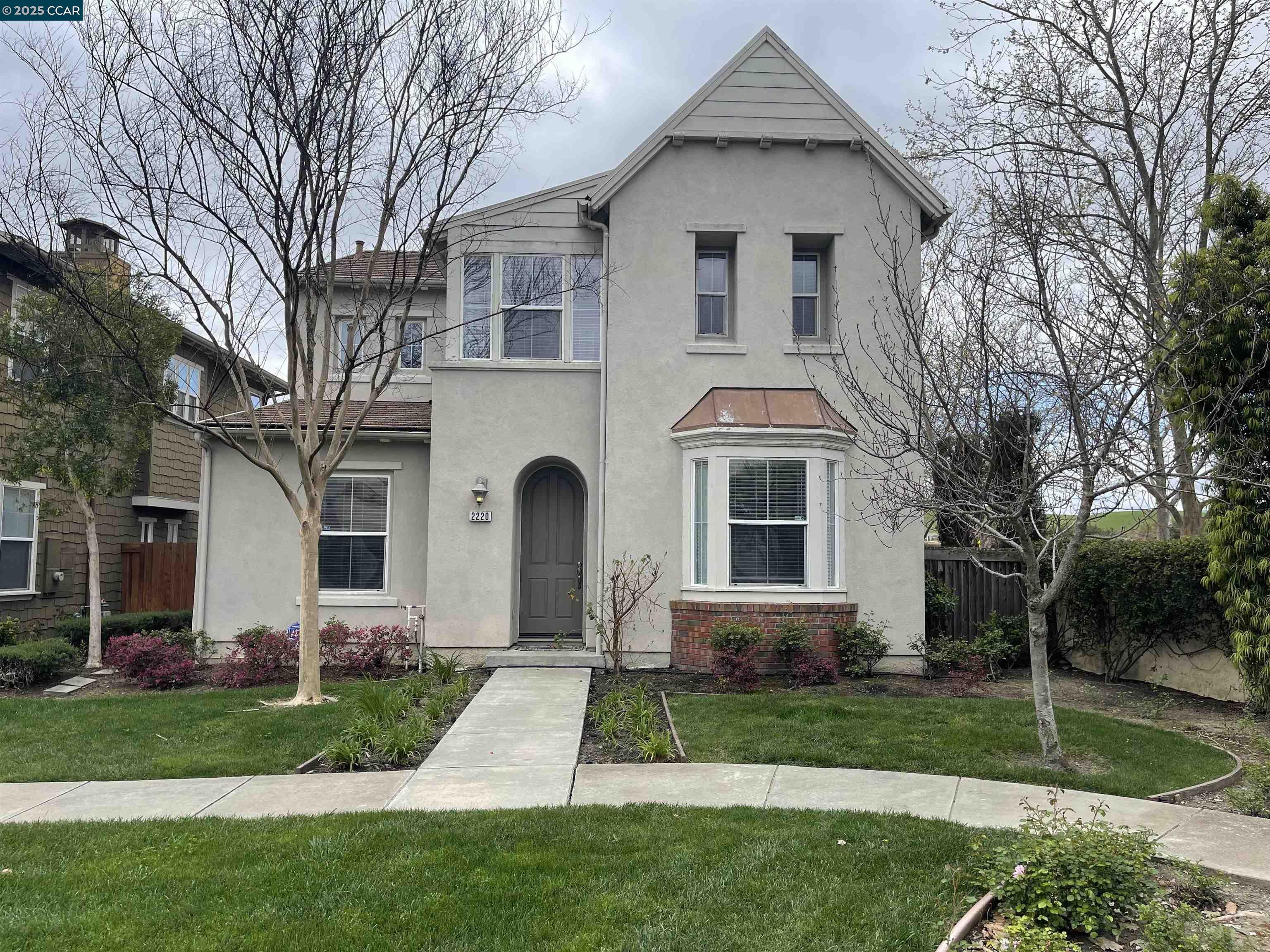 Detail Gallery Image 1 of 28 For 2220 Magnolia Bridge Dr, San Ramon,  CA 94582 - 4 Beds | 3 Baths