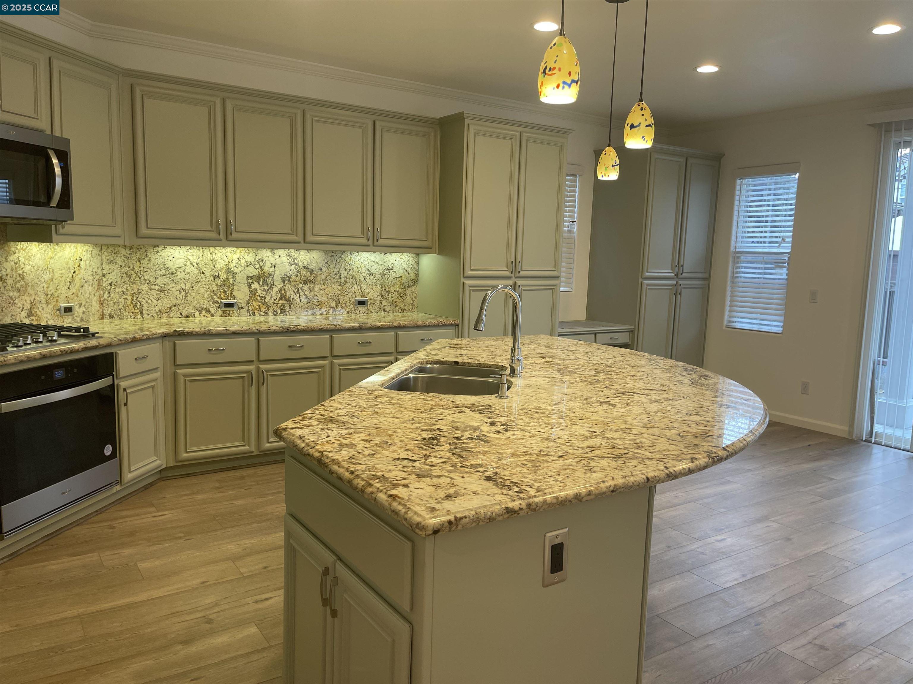 Detail Gallery Image 2 of 28 For 2220 Magnolia Bridge Dr, San Ramon,  CA 94582 - 4 Beds | 3 Baths