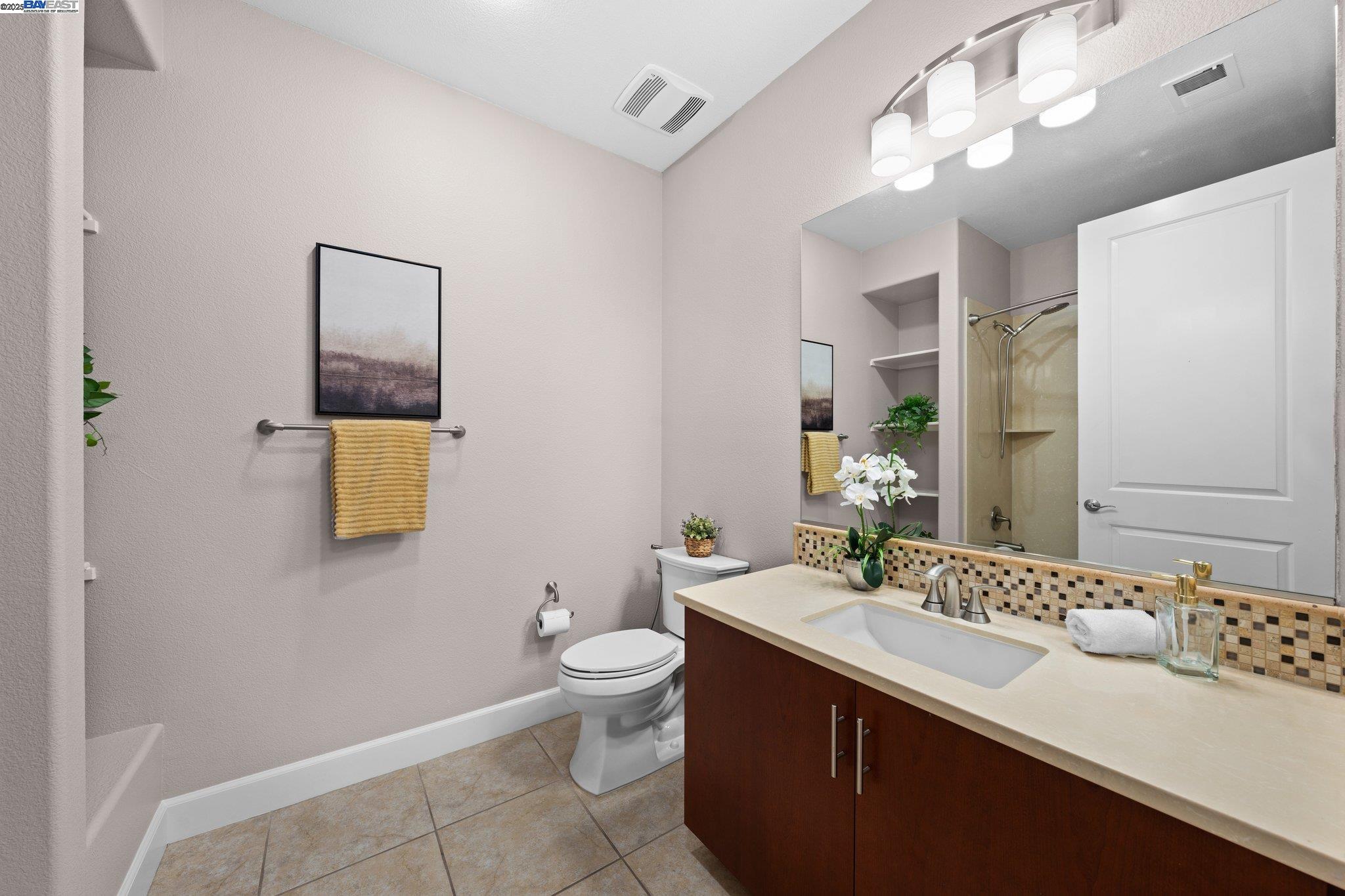 Photo #6: 41093170 Listing: Photo #6