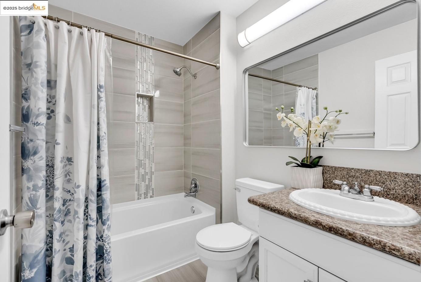 Detail Gallery Image 24 of 29 For 9438 Tuscany Circle, Stockton,  CA 95207-9999 - 3 Beds | 2 Baths
