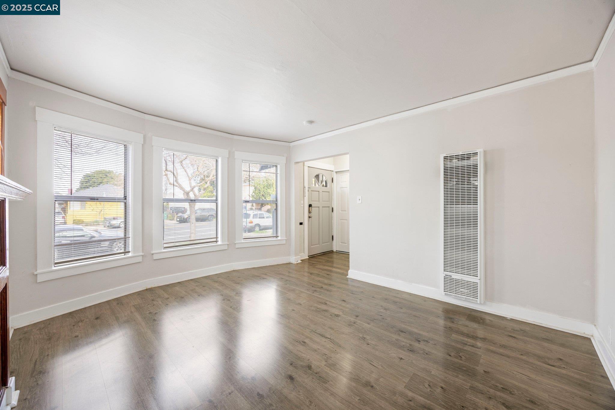 Detail Gallery Image 13 of 15 For 1015 47th St #B,  Emeryville,  CA 94608 - 2 Beds | 2 Baths