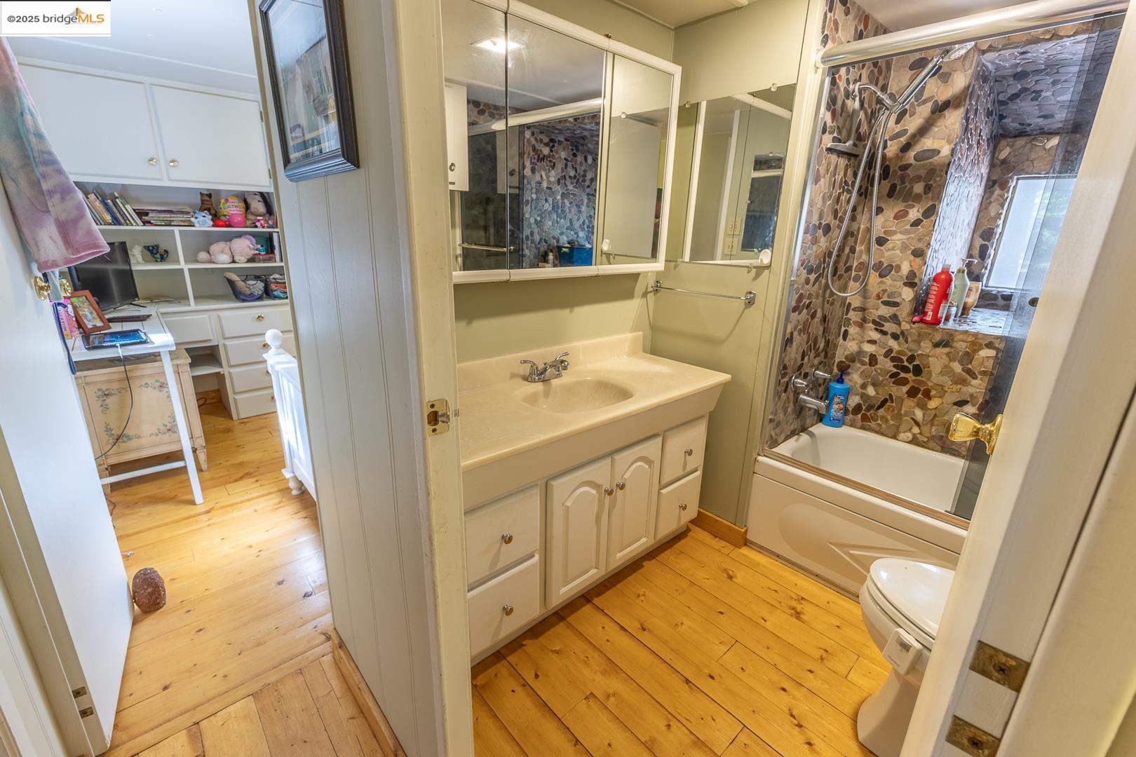 Detail Gallery Image 17 of 35 For 19979 Mountain Misery Rd, Twain Harte,  CA 95383 - 3 Beds | 2 Baths